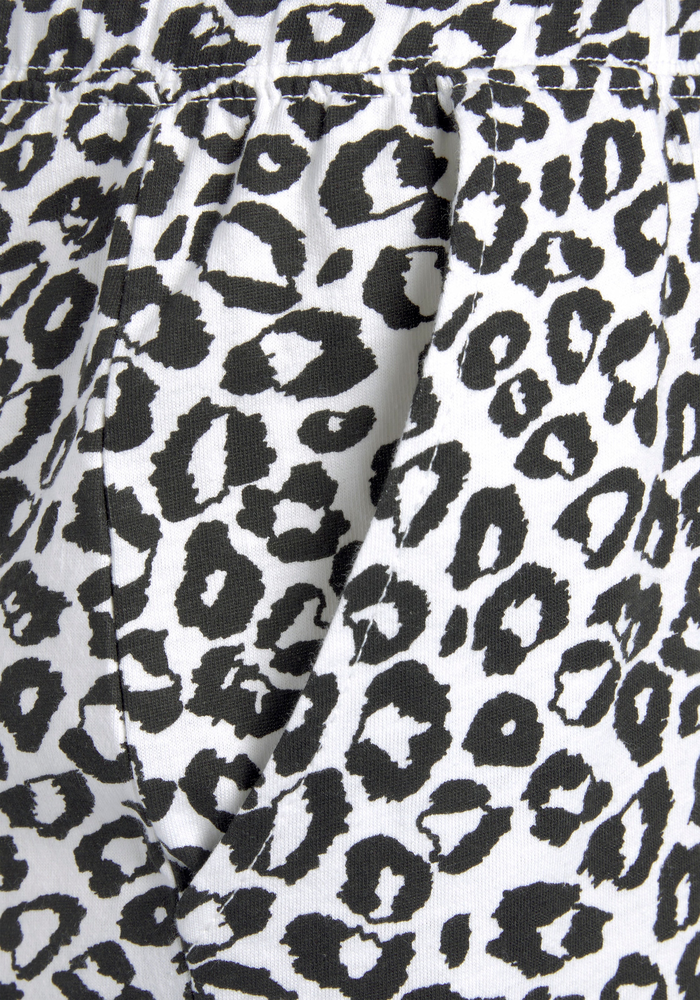 Vivance Dreams Pyjamashorts, mit Schwarz-Weiß-Druck