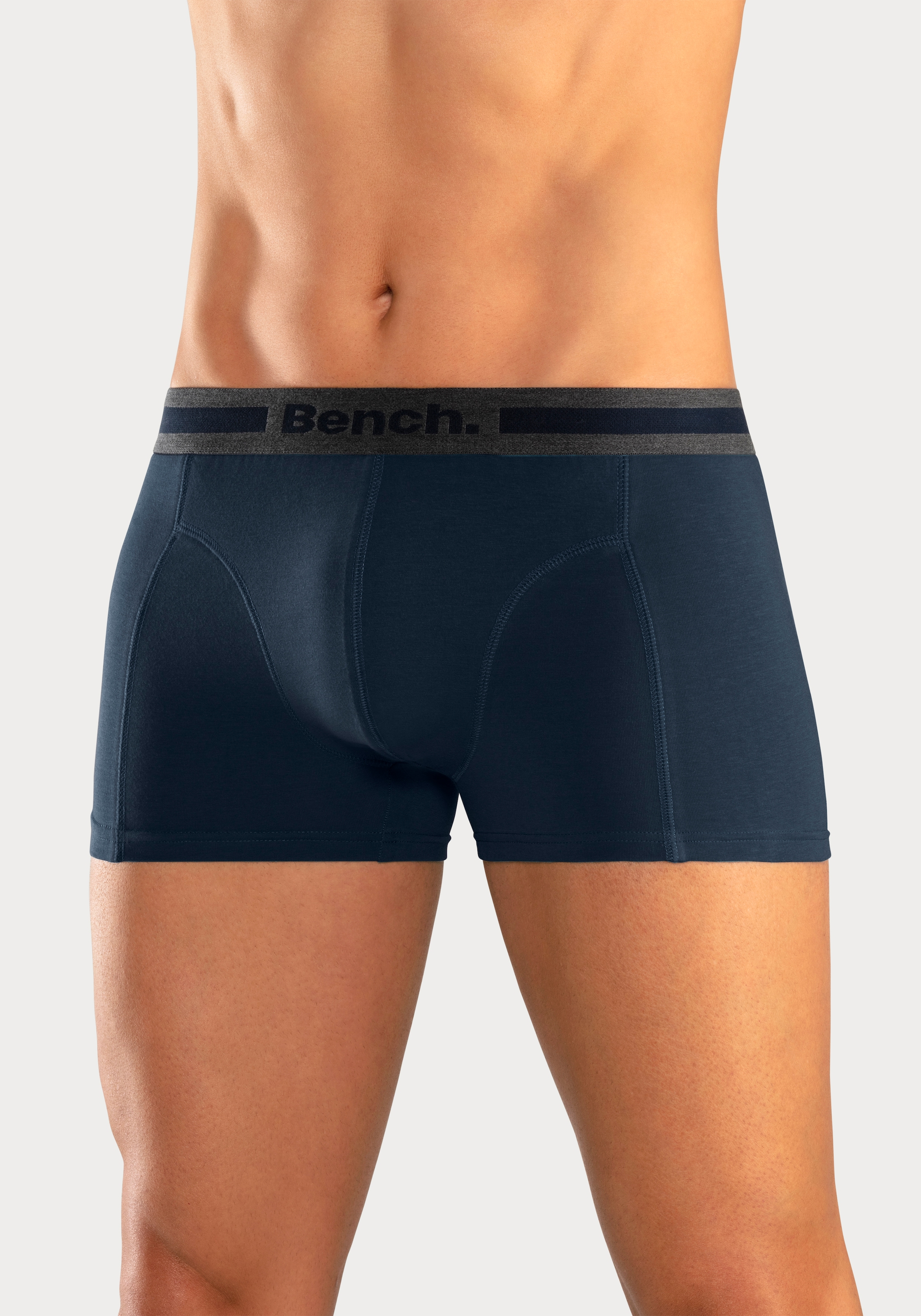 Bench. Boxer »Boxershorts für Herren«, (Packung, 4 St.), Unterhosen mit Overlock-Nähten vorn