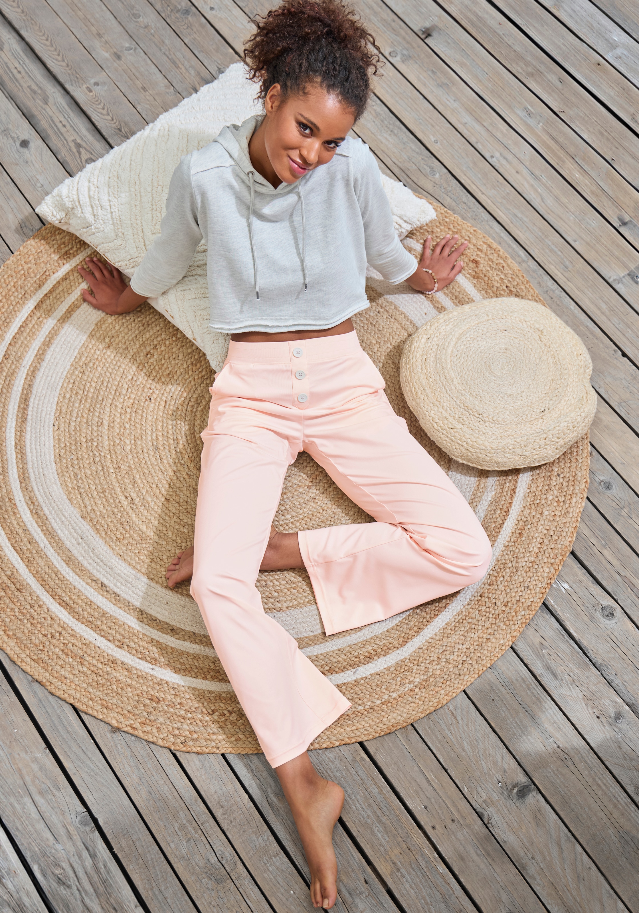 H.I.S Relaxhose  mit klassisch gerade geschnittenem Bein, Loungewear