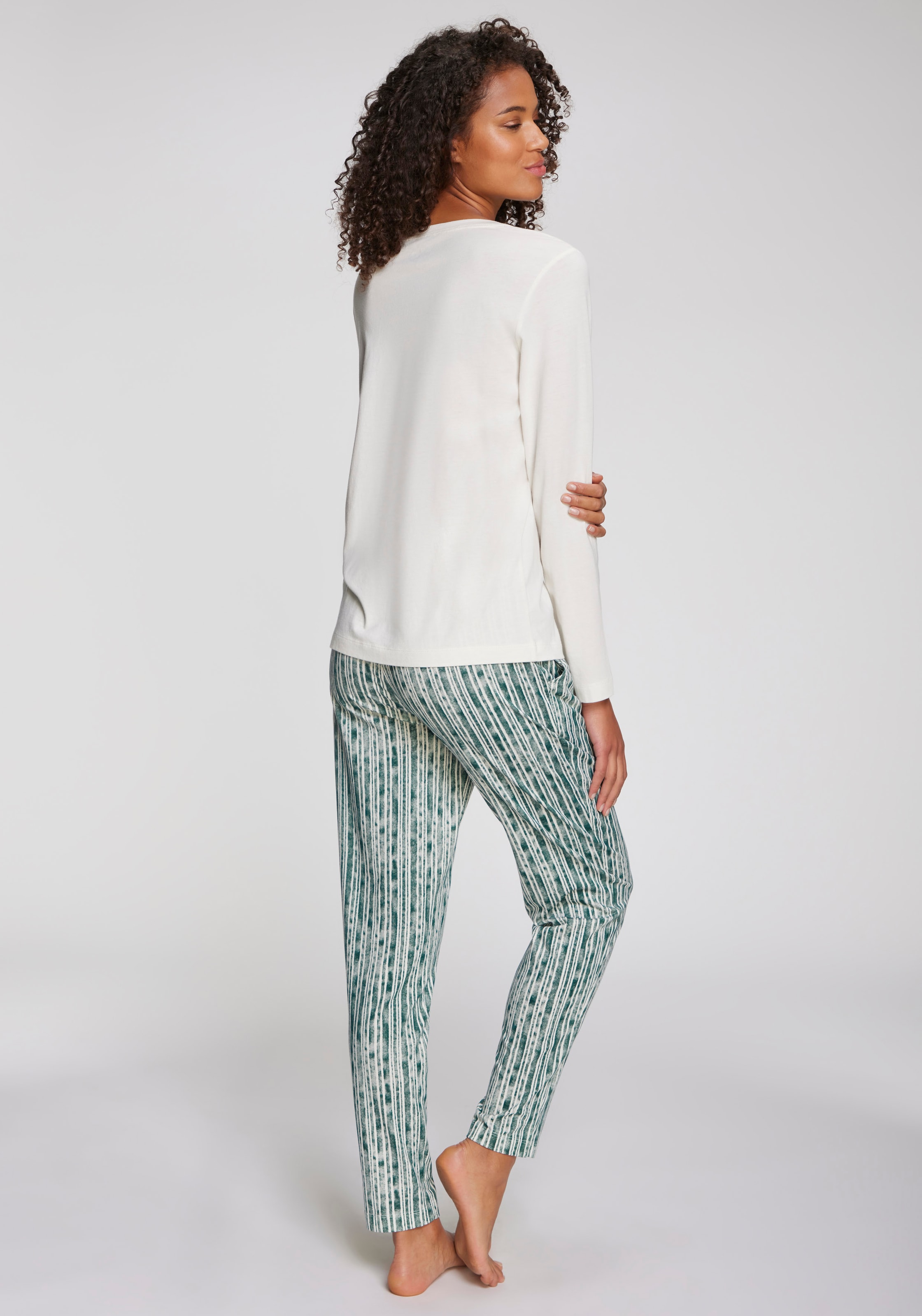 Vivance Dreams Pyjama 2 tlg. Mit schönem Muster