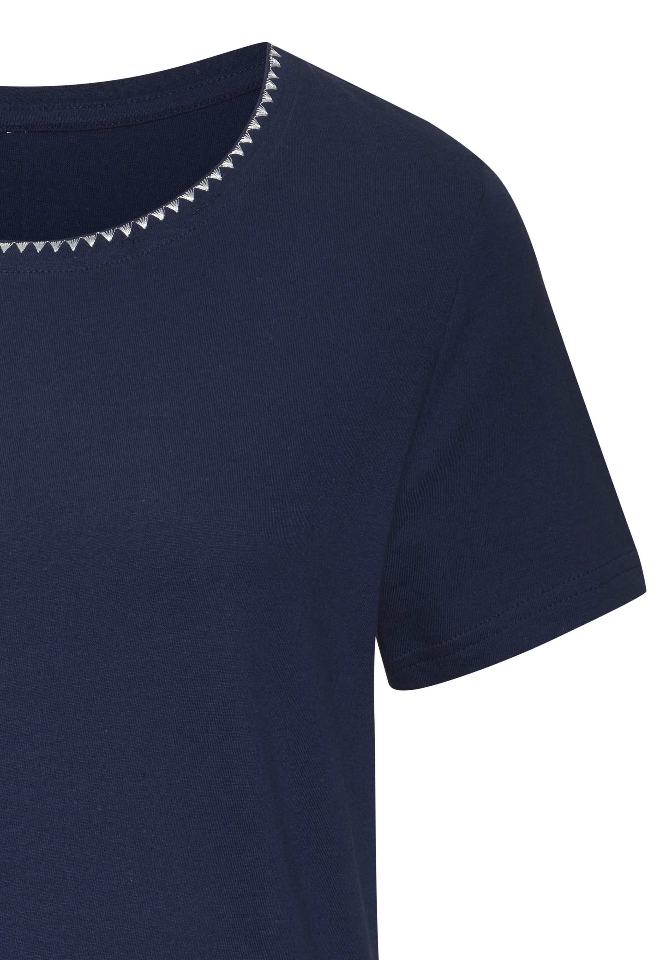 Vivance T-Shirt »mit modischer Kontraststickerei«, (Packung, 2er-Pack), aus weicher Baumwoll-Qualität