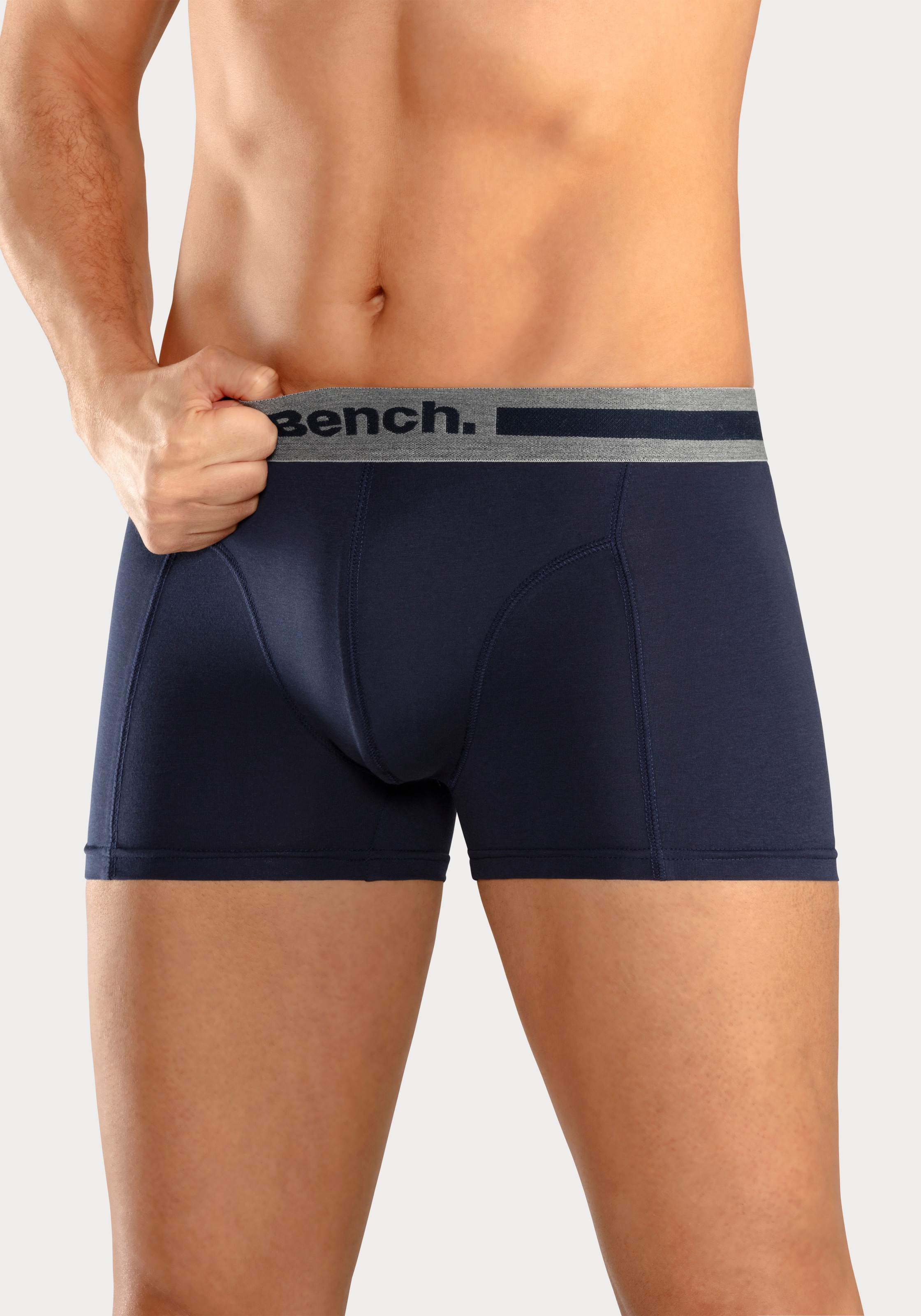 Bench. Boxer »Boxershorts für Herren«, (Packung, 4 St.), Unterhosen mit Overlock-Nähten vorn