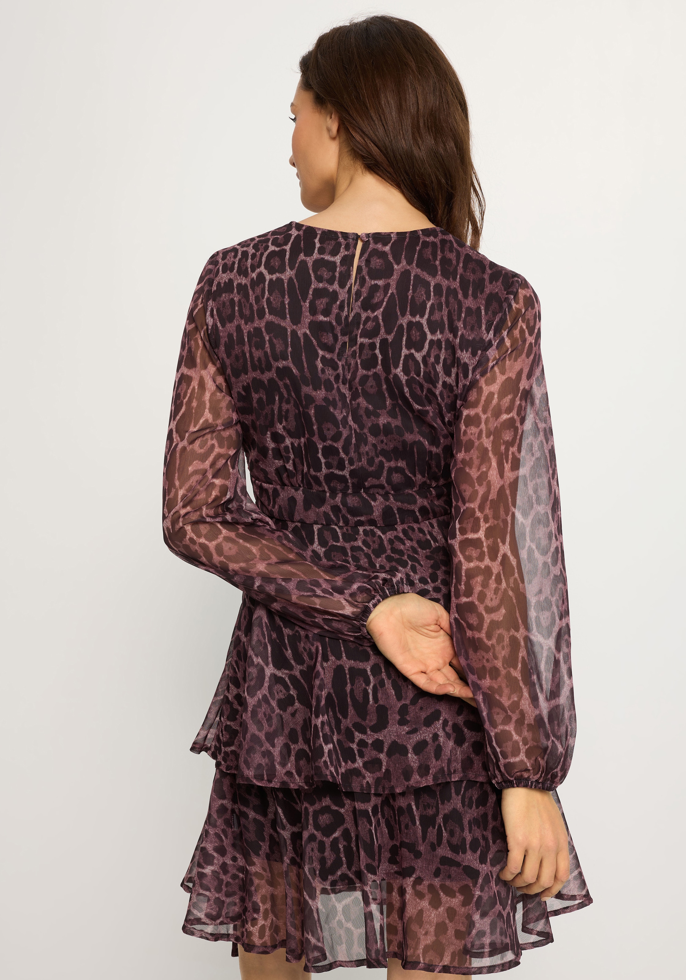 LASCANA Druckkleid Ohne Taschen mit fixiertem Bindeband, elegantes Sommerkleid mit Leomuster