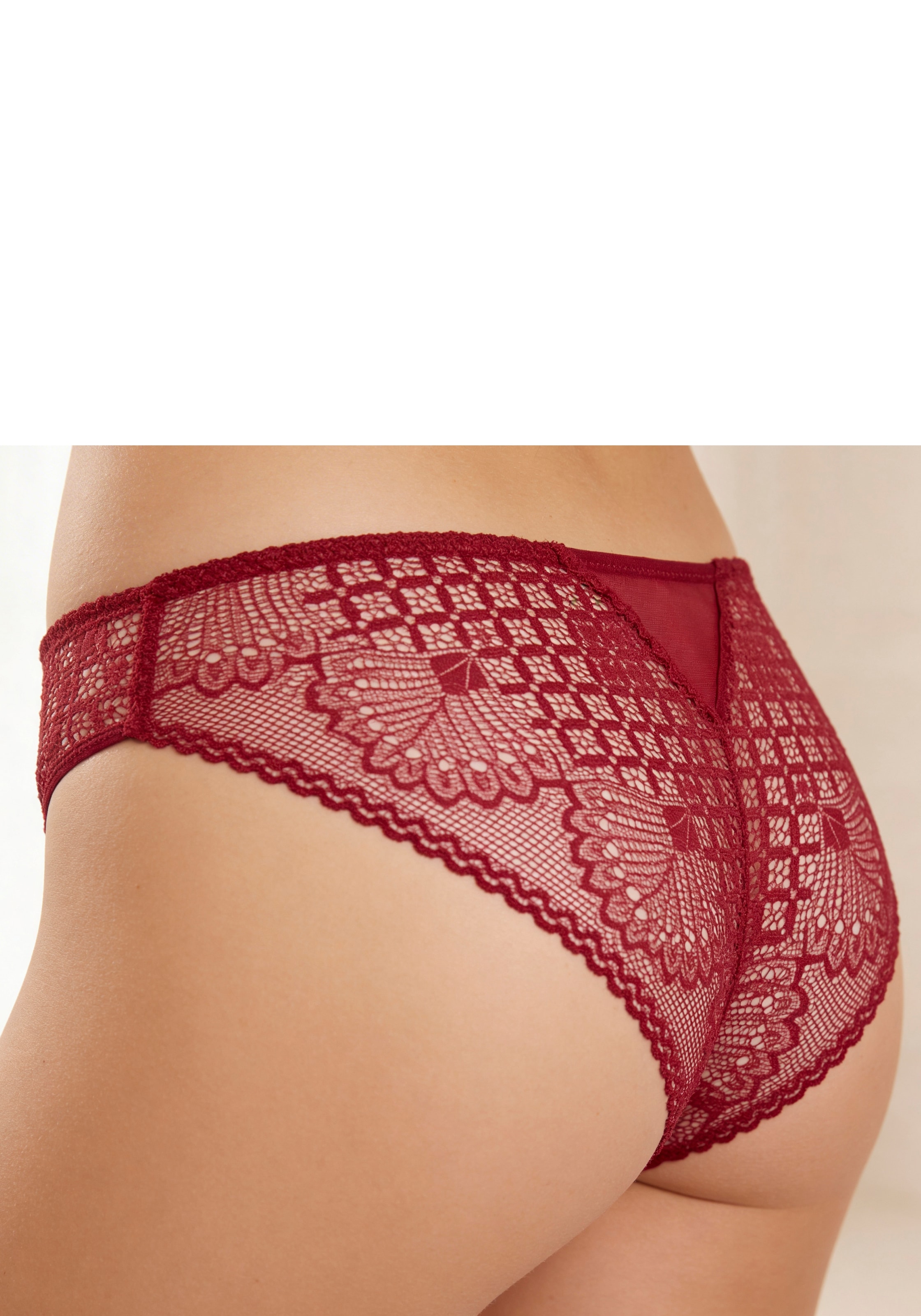 s.Oliver Slip »Denise« mit Zierschleife und kleinem Glitzeraccessoire