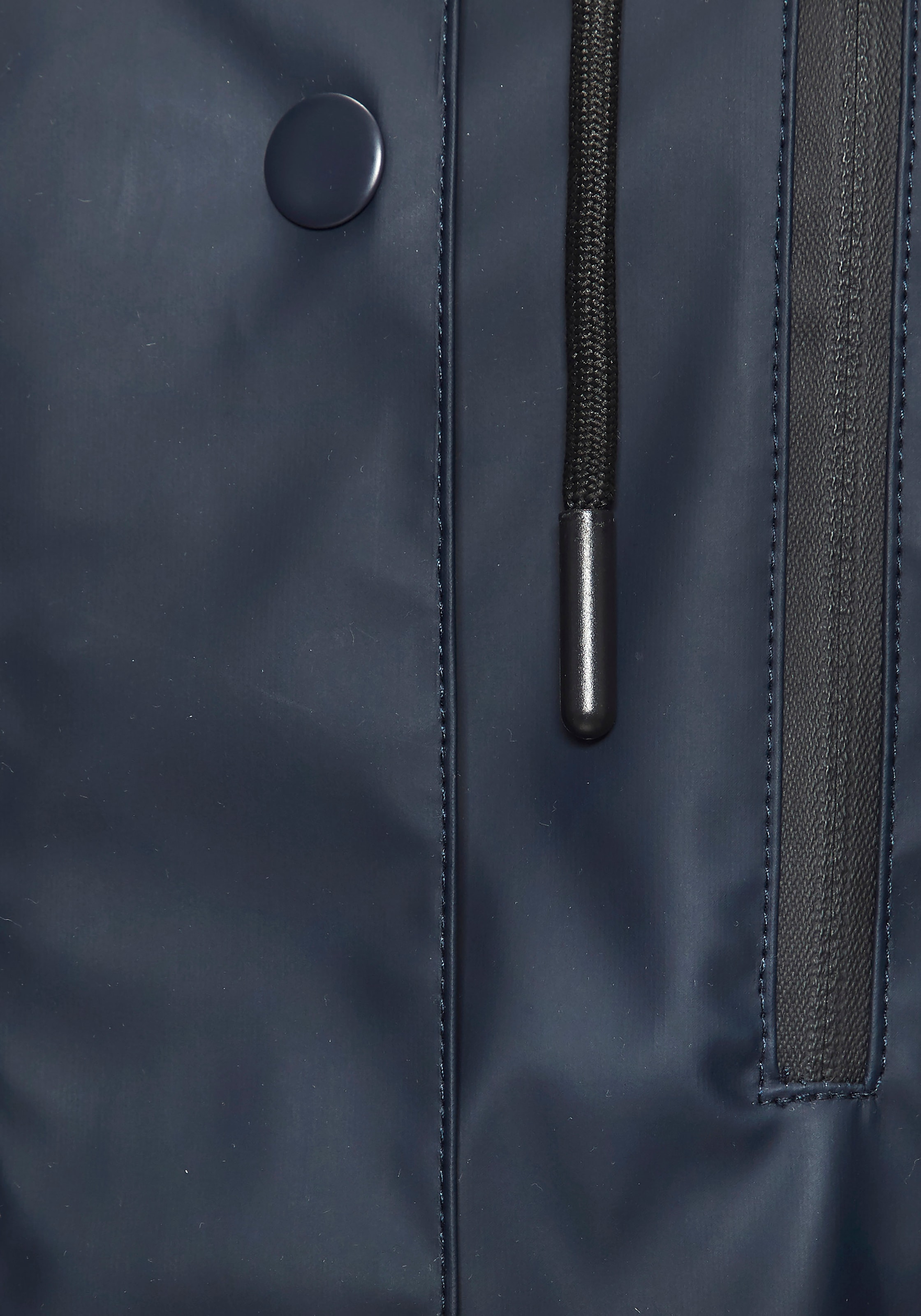 Elbsand Regenjacke mit Kapuze Mesh-Einsatz unter der Rückenpasse für ausreichende Belüftung