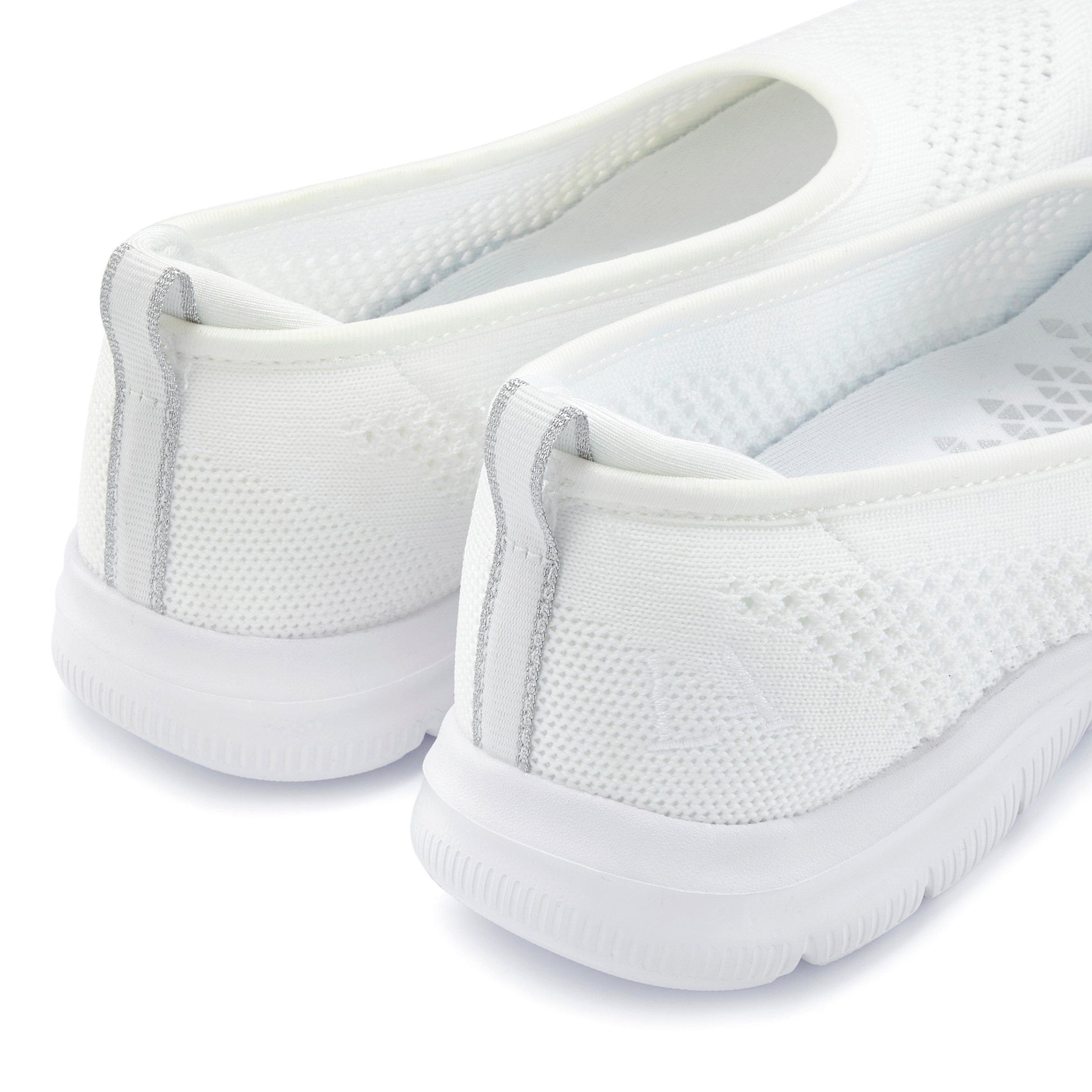 LASCANA Sneaker Ballerinas, ultraleichter Slipper, Freizeitschuh zum Reinschlüpfen VEGAN
