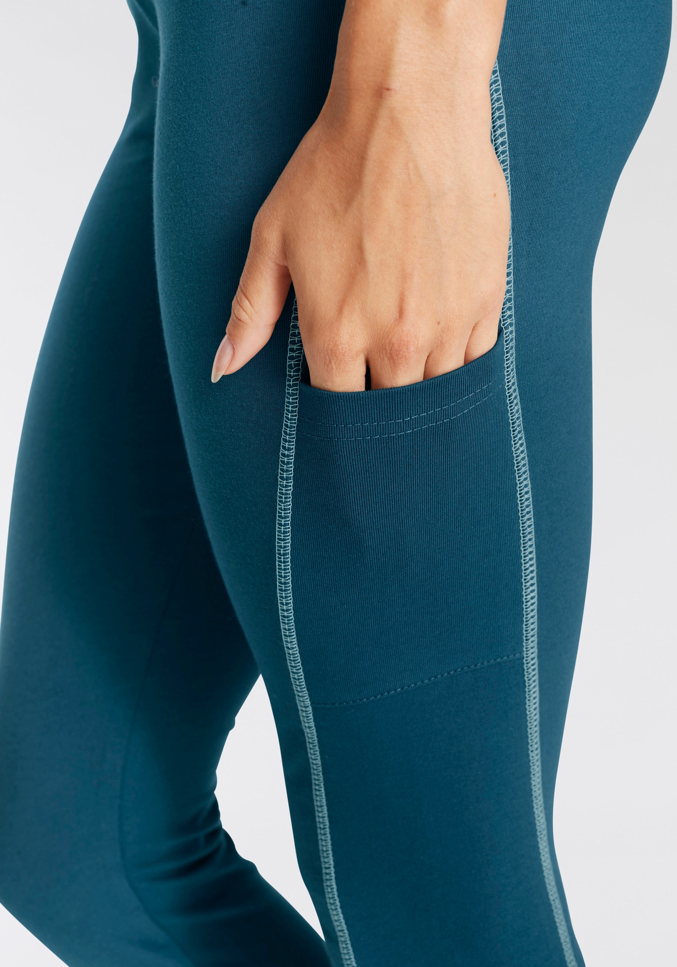 LASCANA ACTIVE Leggings, mit Kontrastnähten und breitem Bund