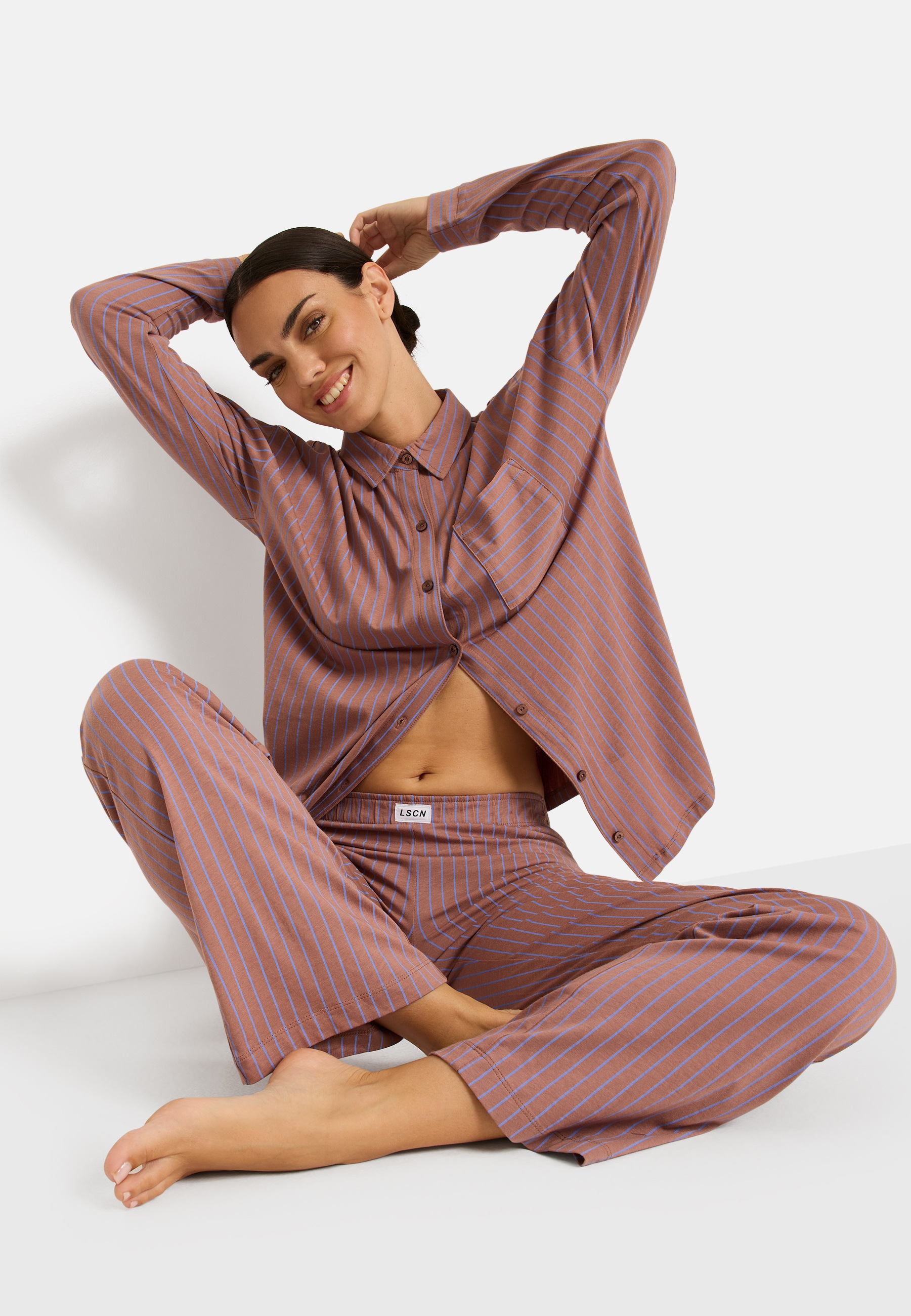 LSCN by LASCANA Pyjamahose  mit weitem Bein