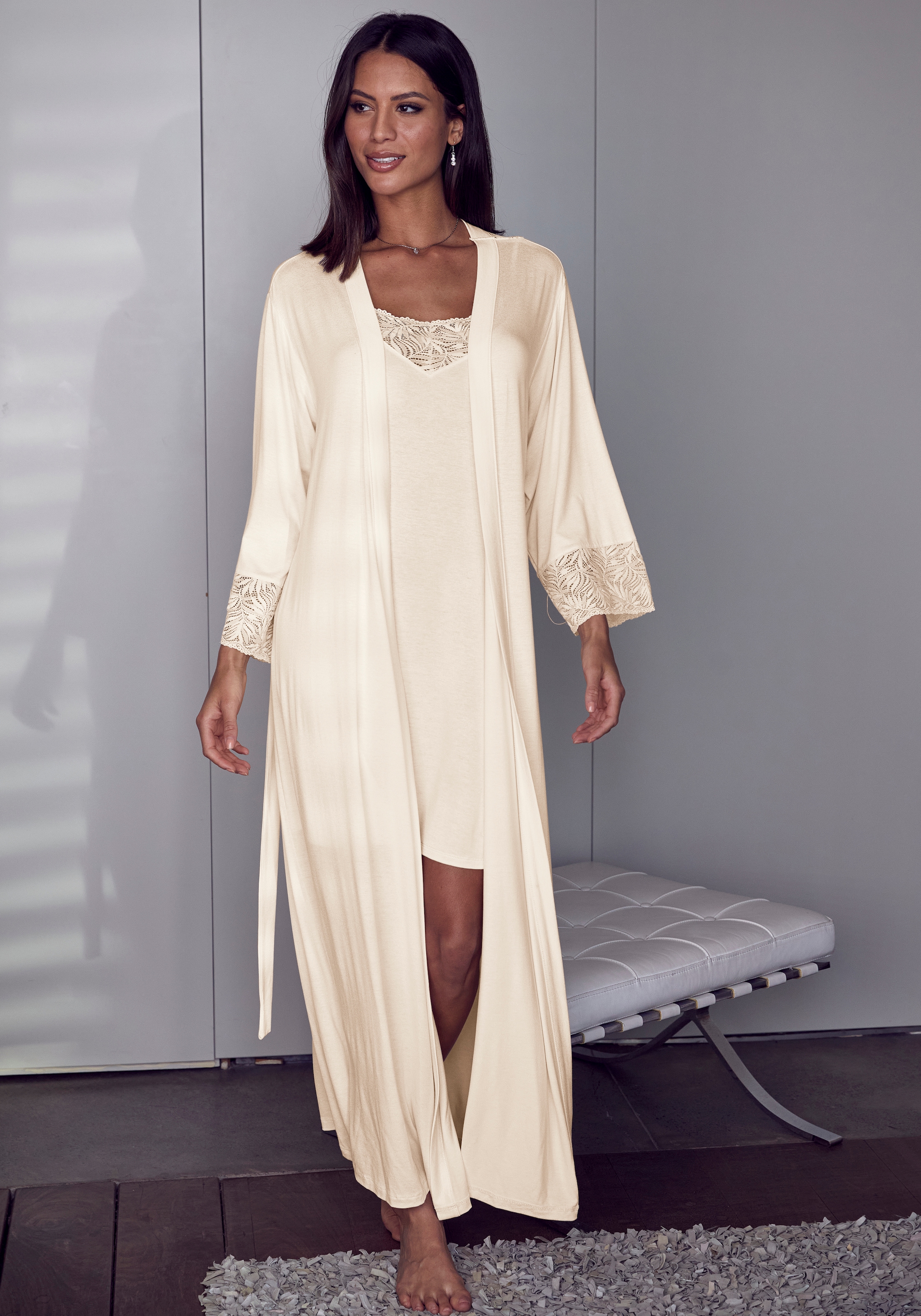 LASCANA Kimono, mit edlen Spitzendetails