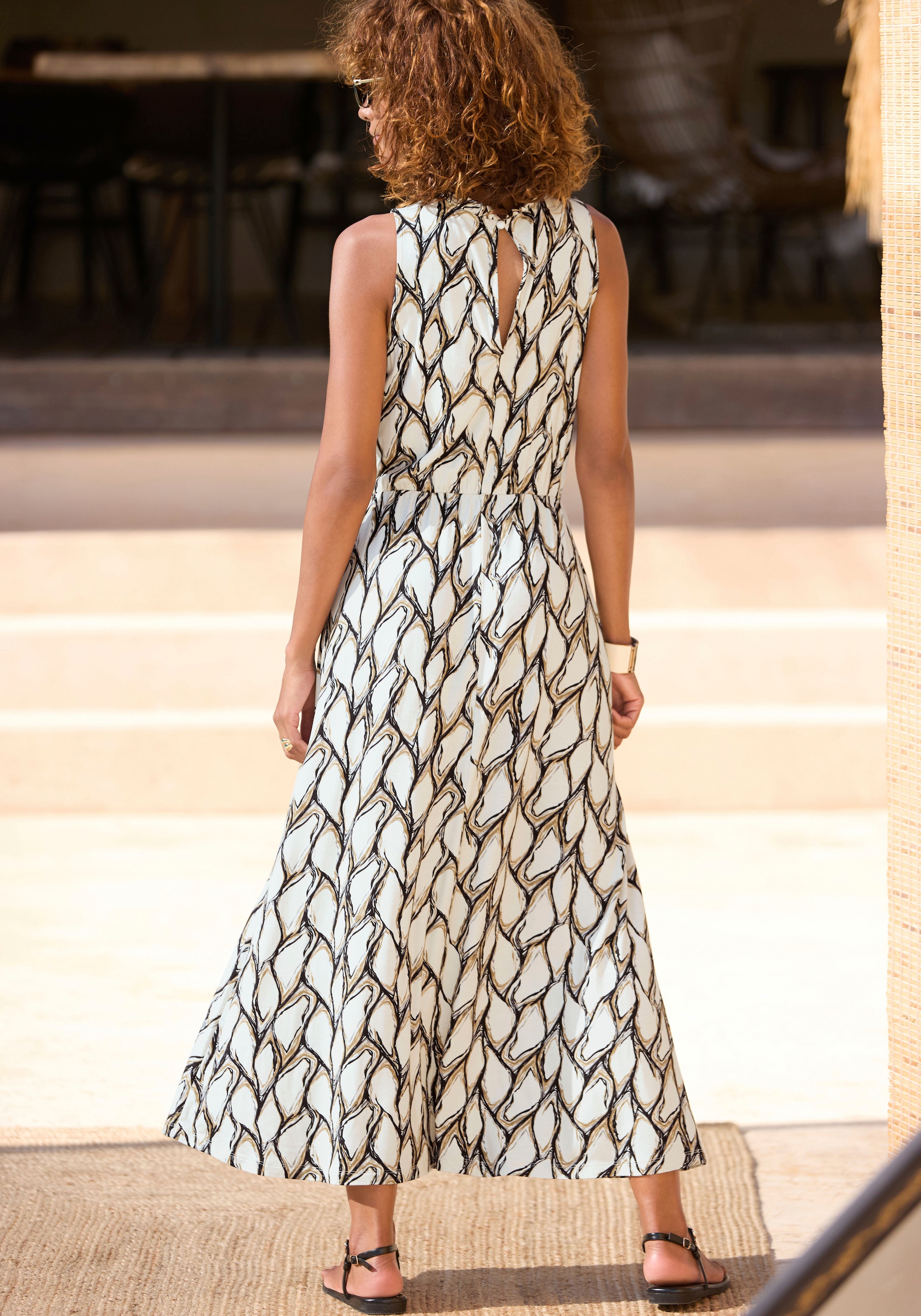 LASCANA Jerseykleid, mit Alloverdruck, Midikleid, hochgeschlossen, sommerlich-elegant