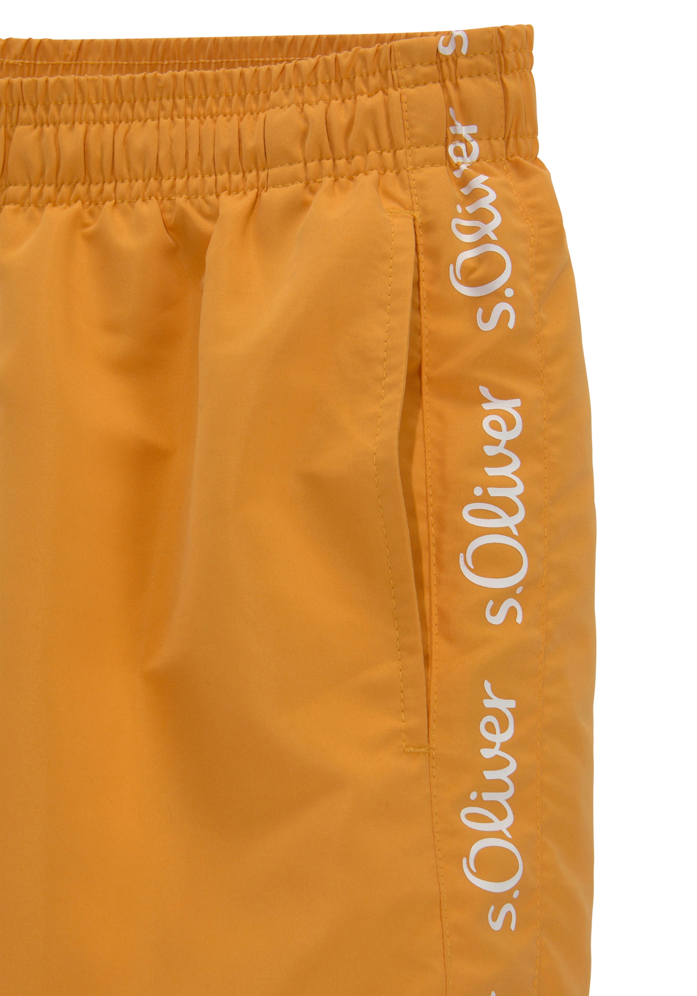 s.Oliver Badeshorts, mit Markenschriftzügen