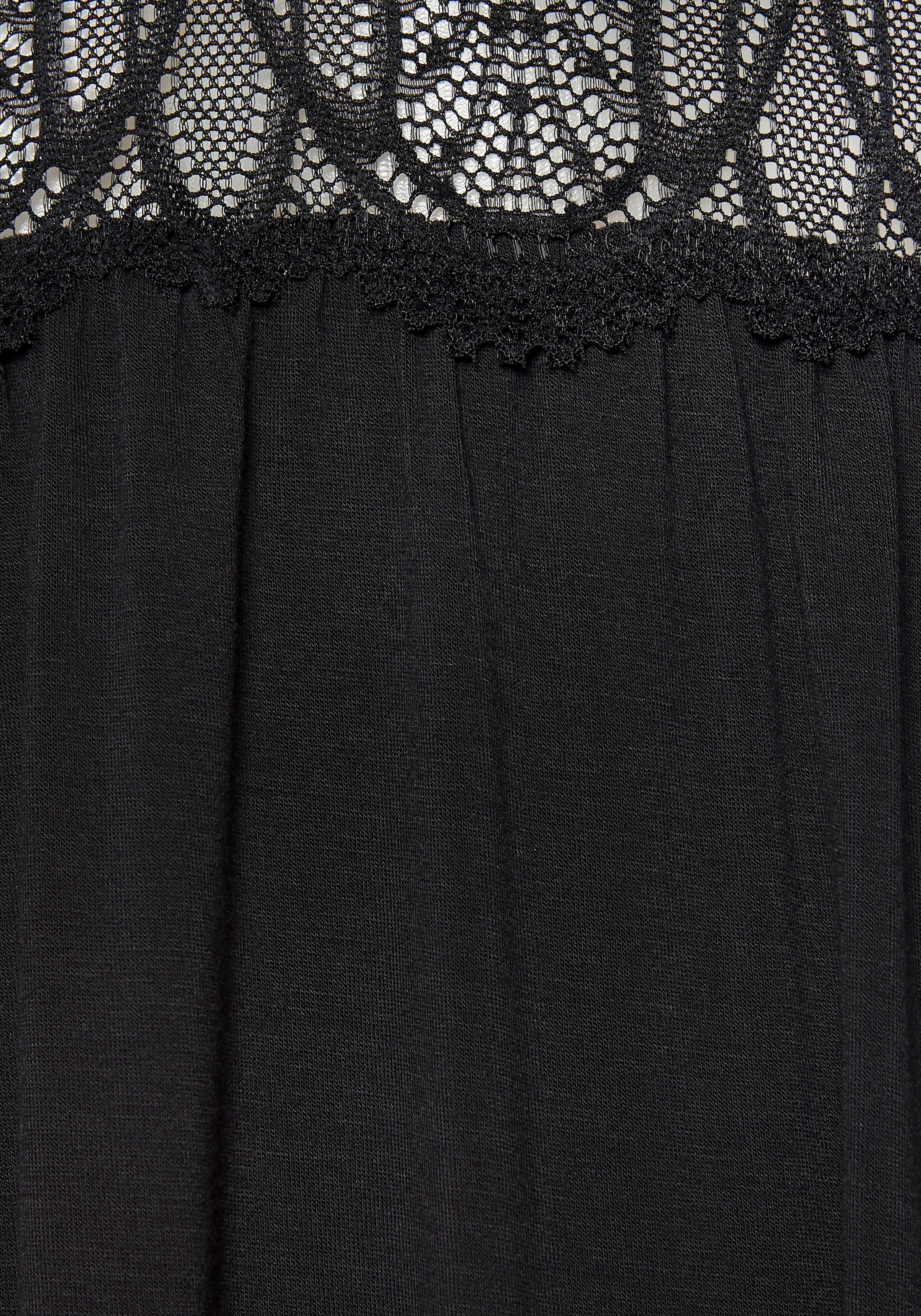 LASCANA Negligé Mit schönen Spitzendetails