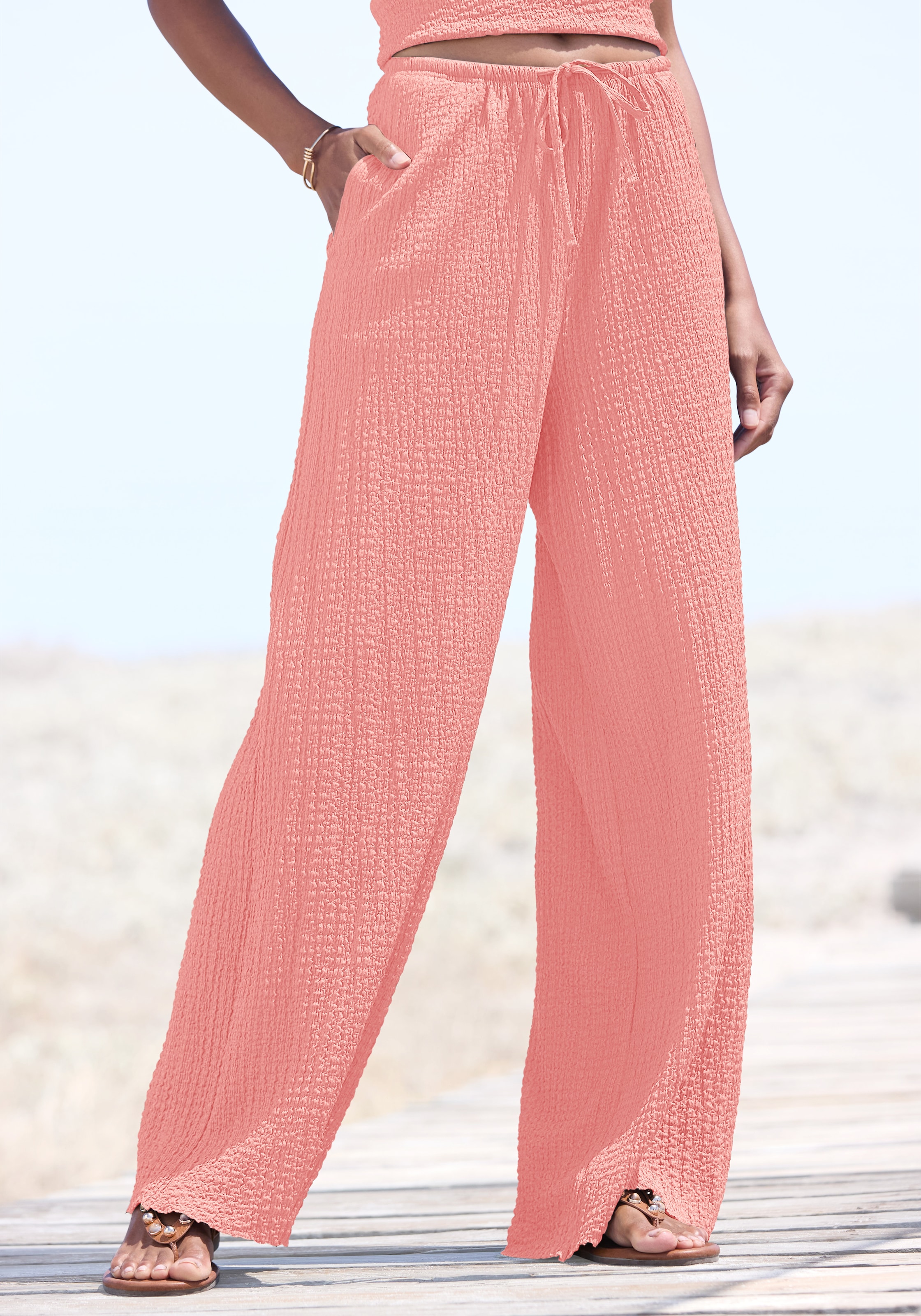 LASCANA Schlupfhose »bügelfrei mit weitem Bein«  aus bequemen Stoff mit Kordelzug, Sommerhose, Strandhose