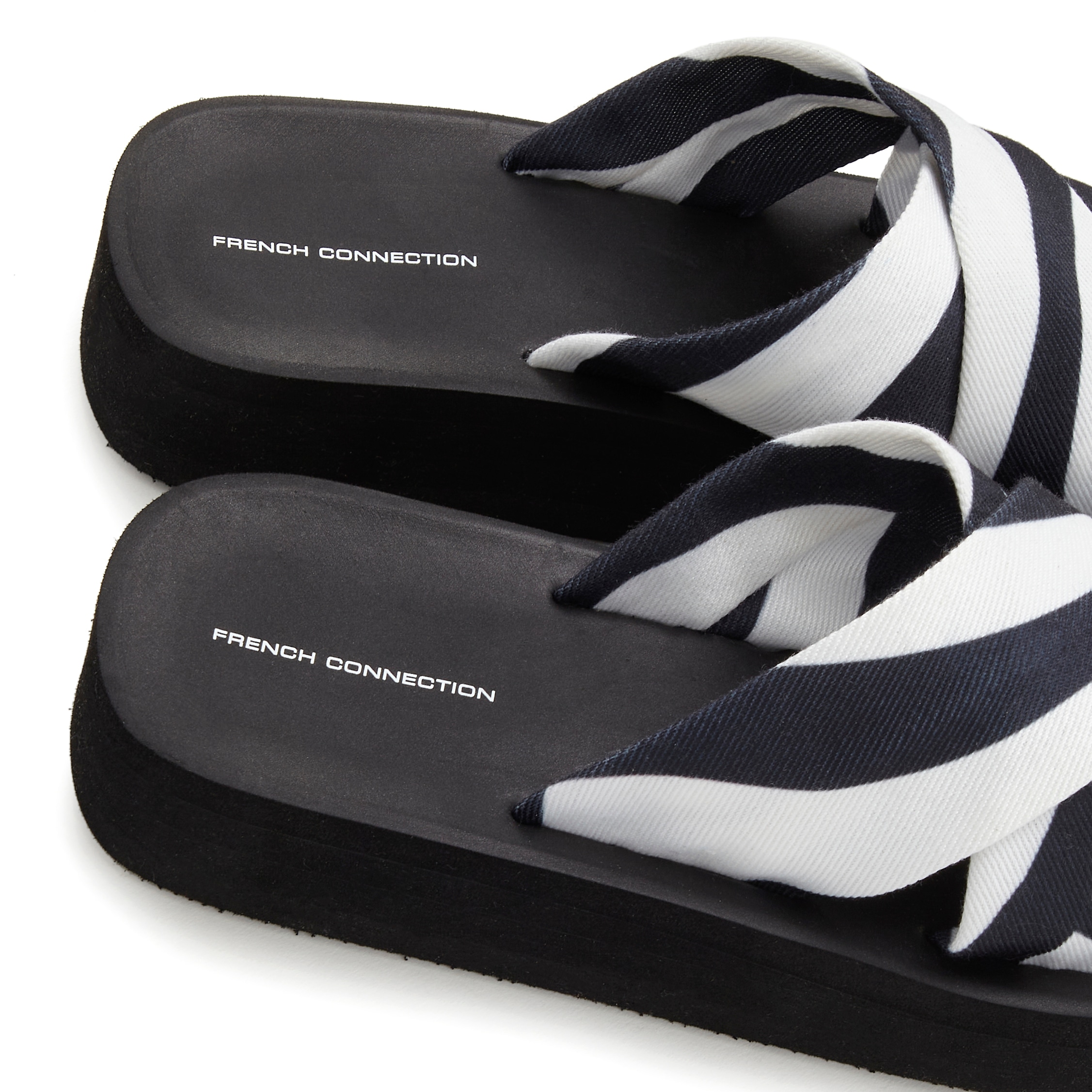 French Connection Pantolette, Sandale, Badepantolette, Badeschuh, Mule, offener Schuh VEGAN