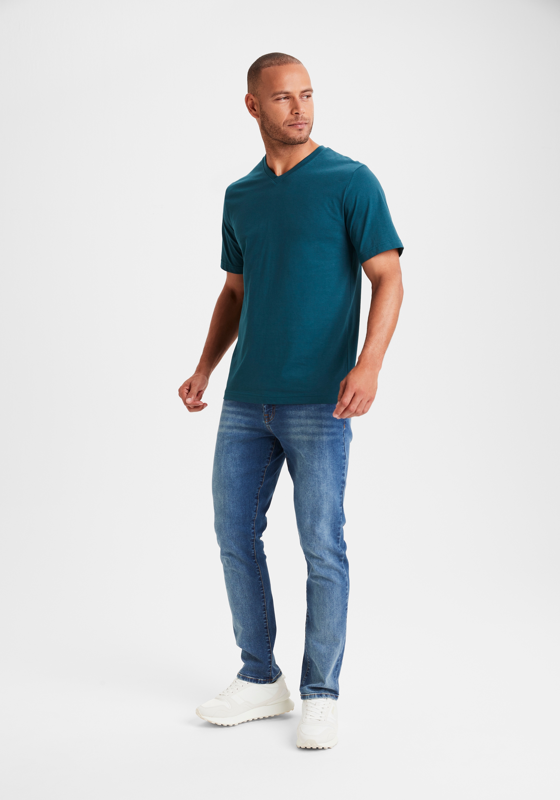 H.I.S T-Shirt, (Packung, 3 tlg.), mit V-Ausschnitt aus Baumwolle, Unterhemd, T-Shirt