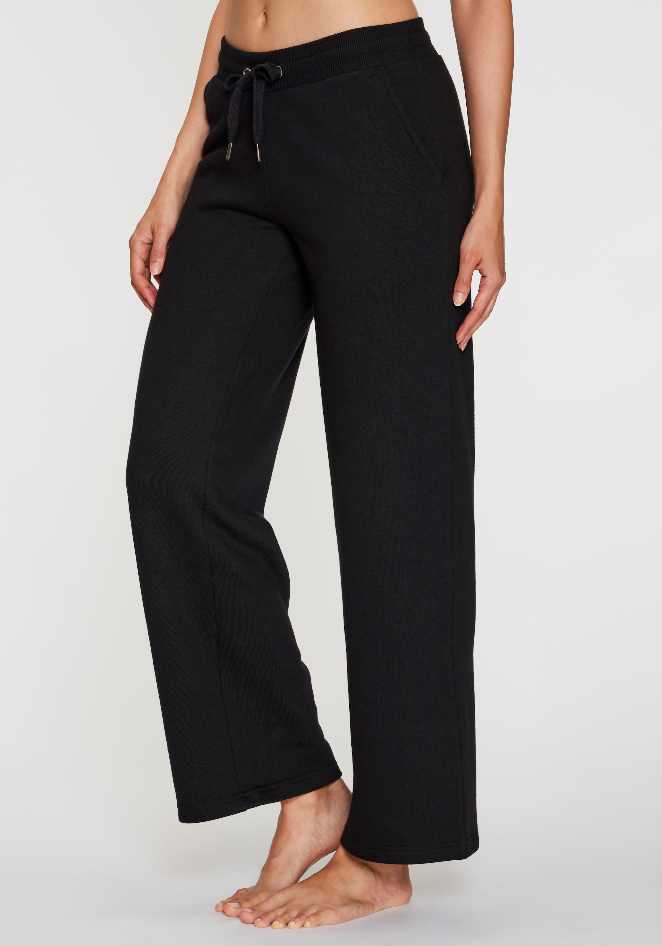 H.I.S Relaxhose  mit weitem Bein und aus ultraweicher Sweatqualität, Loungewear