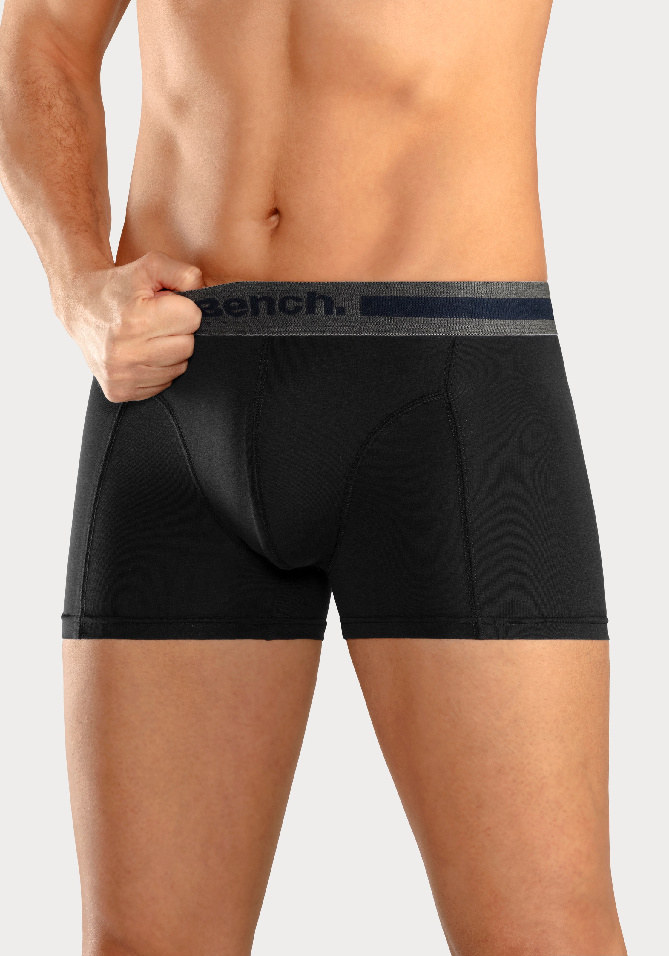 Bench. Boxer »Boxershorts für Herren«, (Packung, 4 St.), Unterhosen mit Overlock-Nähten vorn