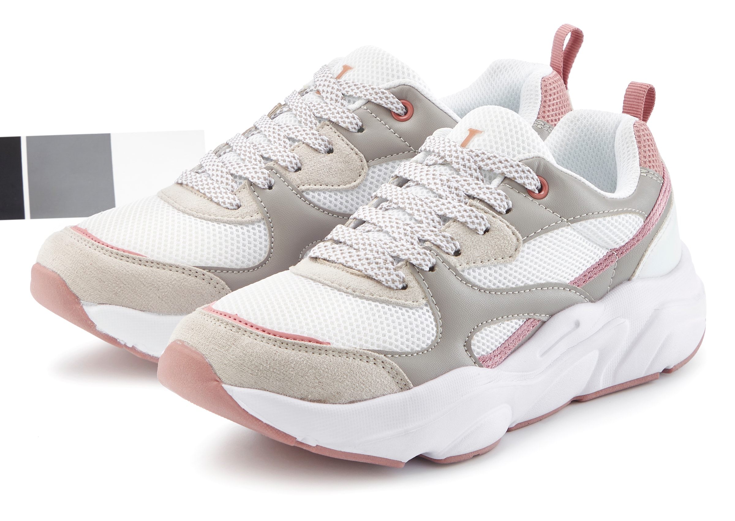 LASCANA Sneaker, mit ultraleichter Chunky-Sohle, Schnürhalbschuh, Freizeitschuh