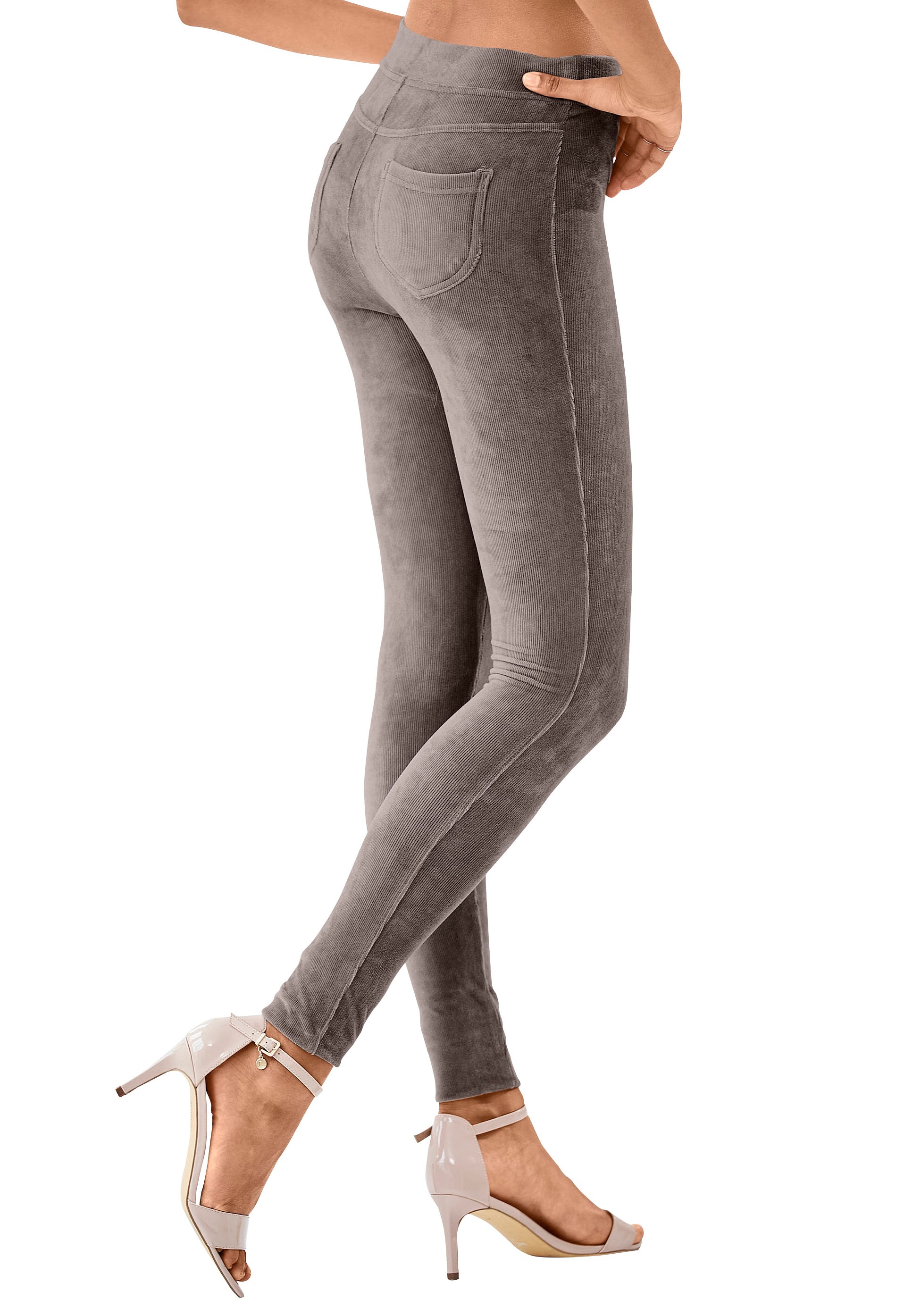LASCANA Leggings, aus weichem Material in Cord-Optik, Loungewear