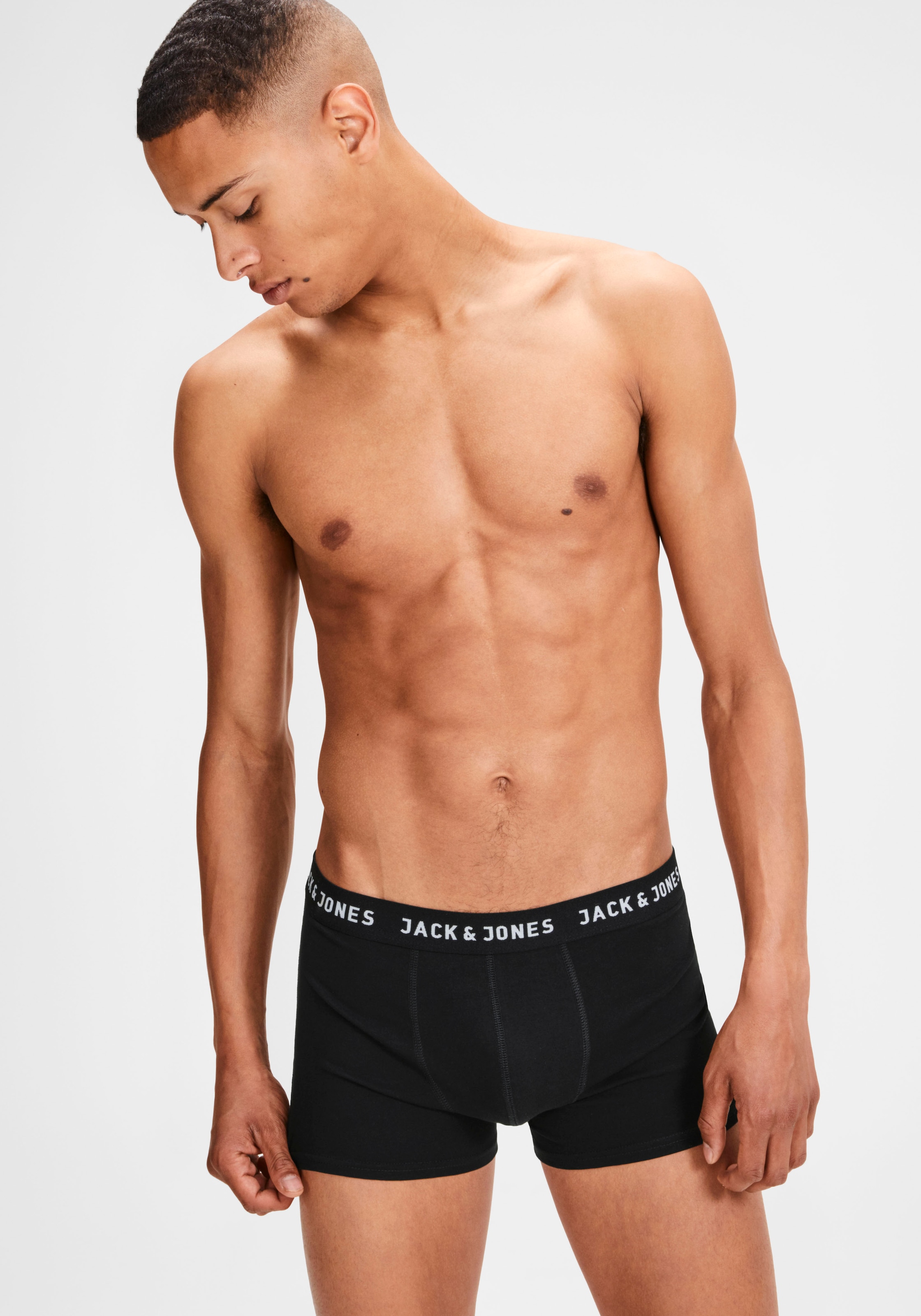 Jack & Jones Boxer »JACHUEY im Fünferpack mit toniger Naht und elastischem Bund«, 5 Stk. unifarben, modisch, eng anliegend, Baumwollmischung