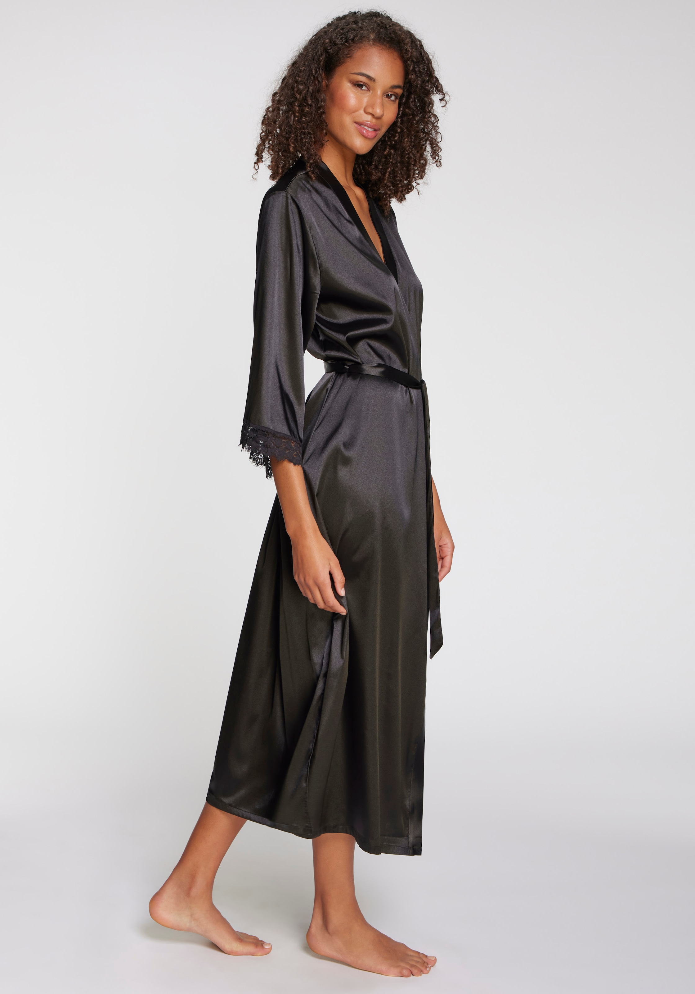 LASCANA Kimono Mit spitze besetzte Ärmel