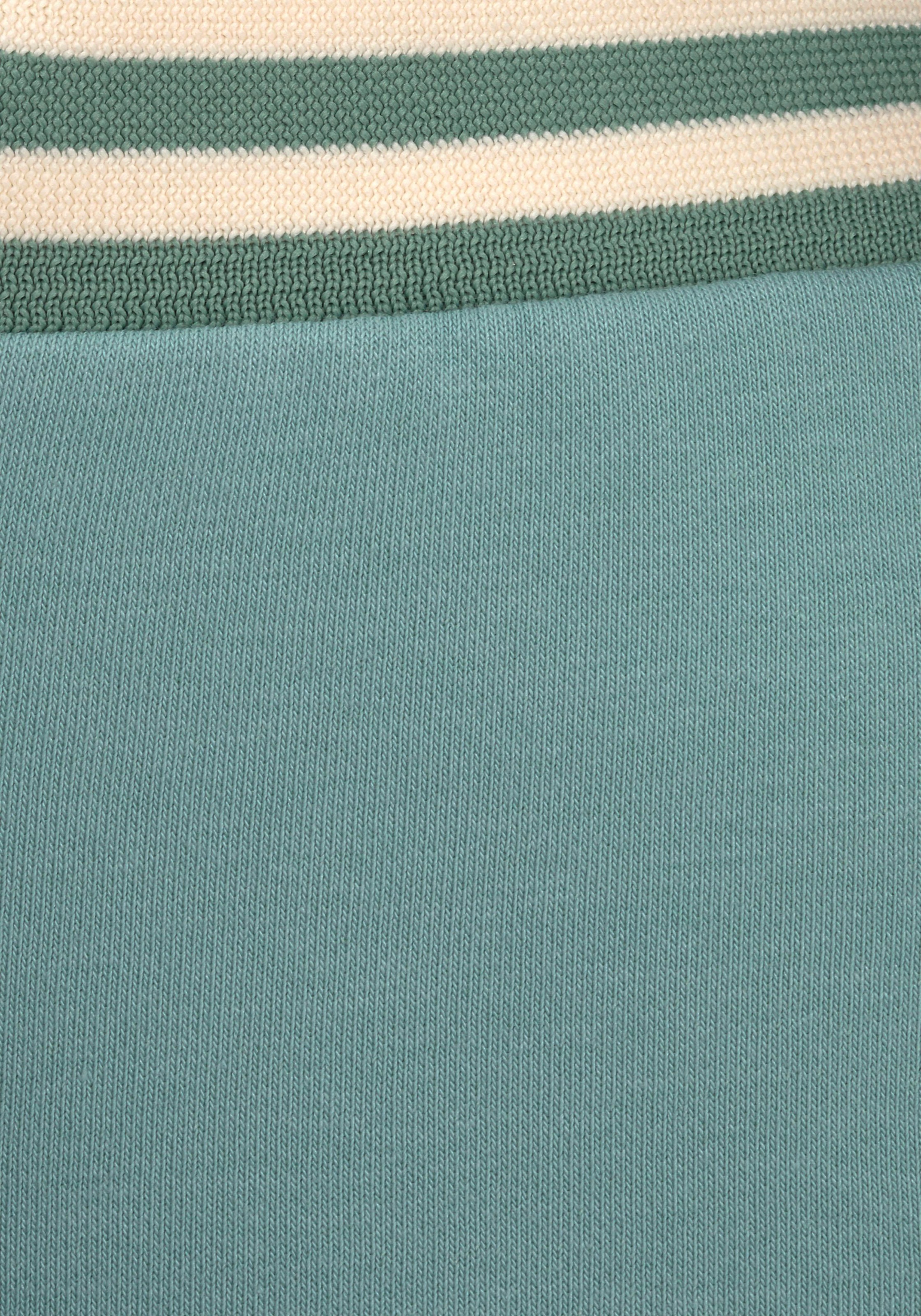 Bench. Relaxshorts, mit gestreiftem Bund, Loungewear, Loungeanzug