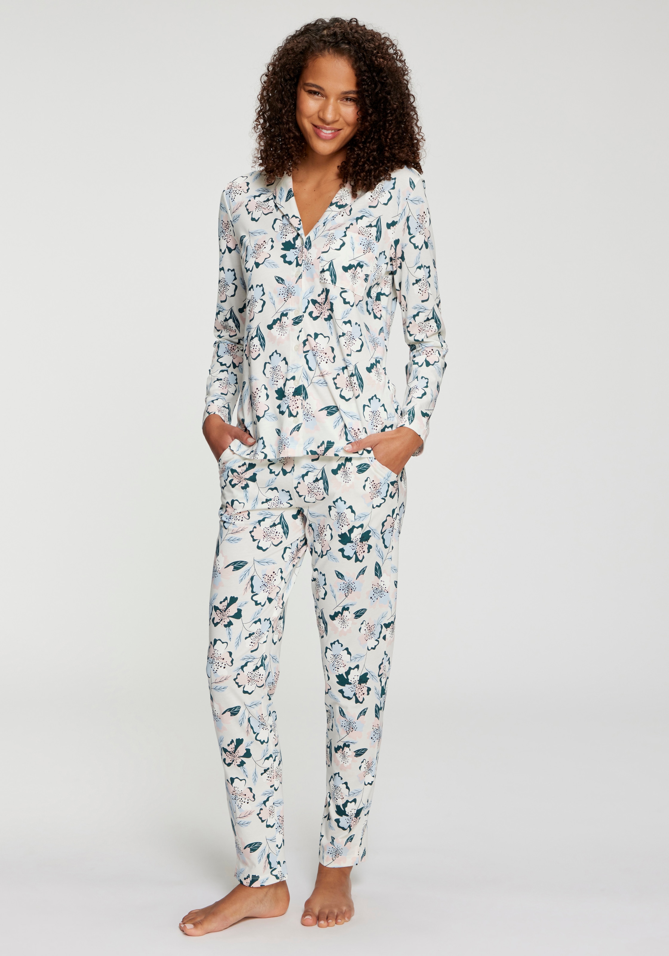 s.Oliver Pyjamaoberteil mit schönen Knöpfen mit Logo Druck