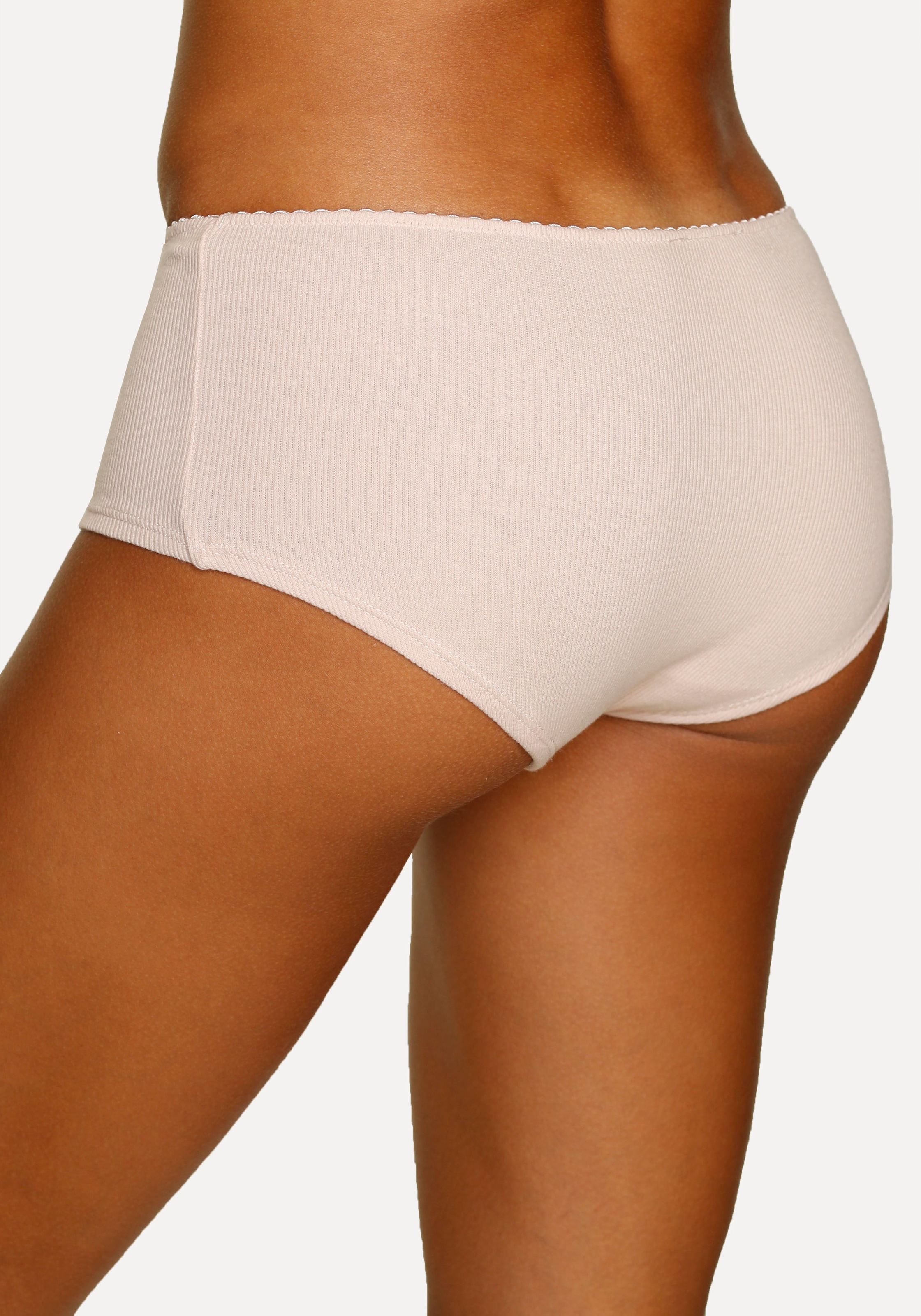 Vivance Panty, (3er-Pack), aus weicher und elastischer Rippware, mit zartem Röschen vorn