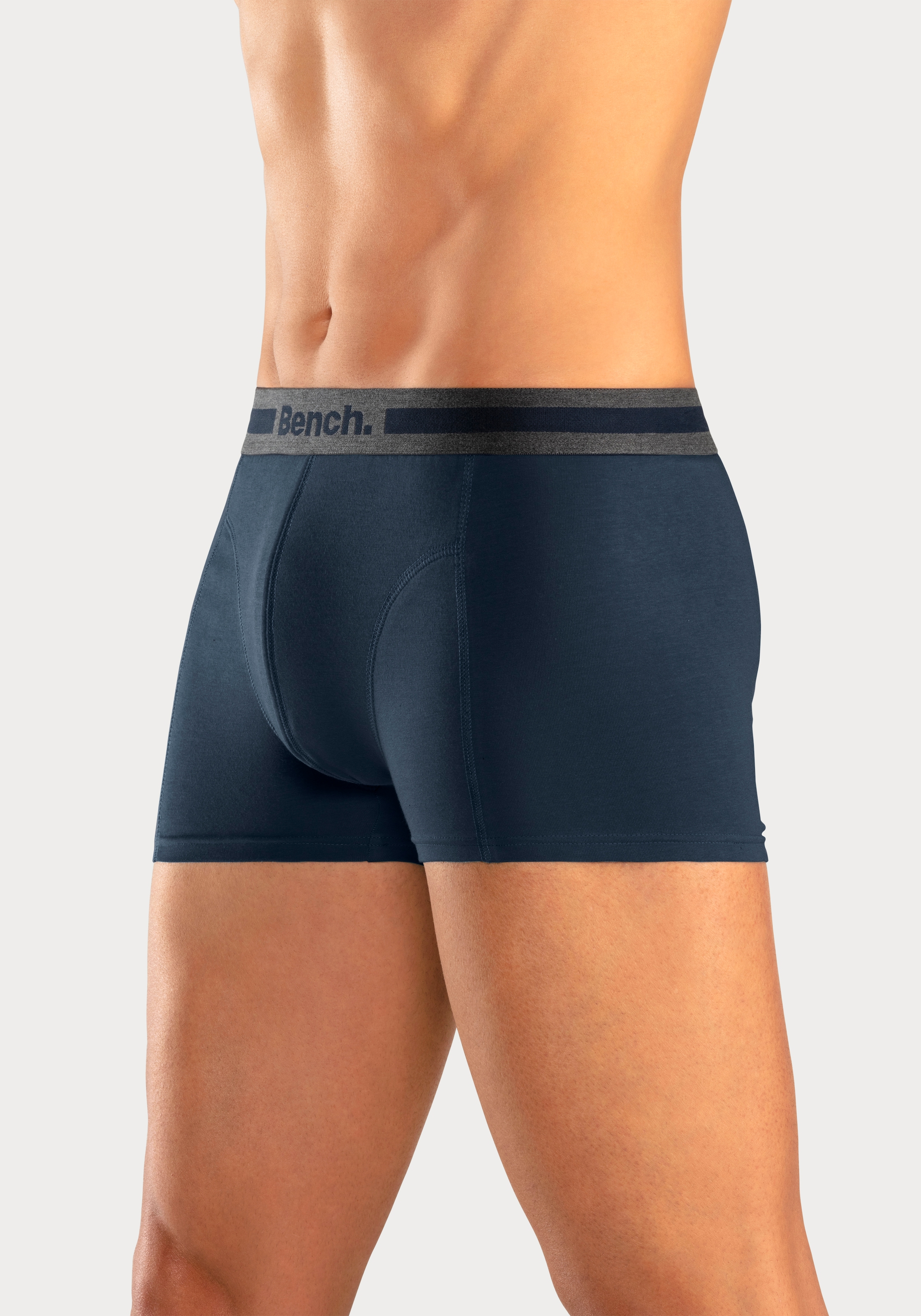 Bench. Boxer »Boxershorts für Herren«, (Packung, 4 St.), Unterhosen mit Overlock-Nähten vorn
