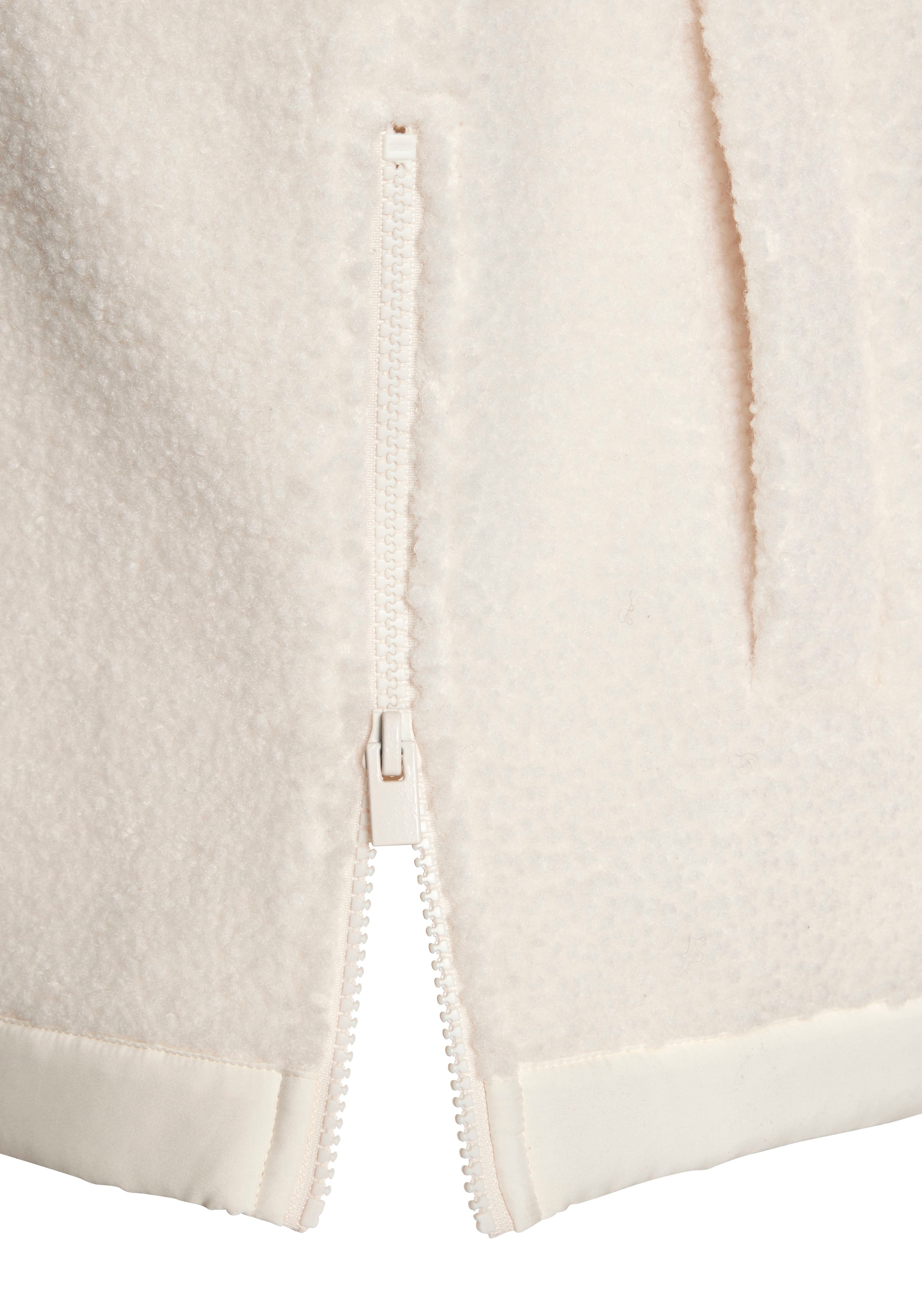 Elbsand Fleeceweste mit seitlichen Reißverschlüssen und hohen Kragen