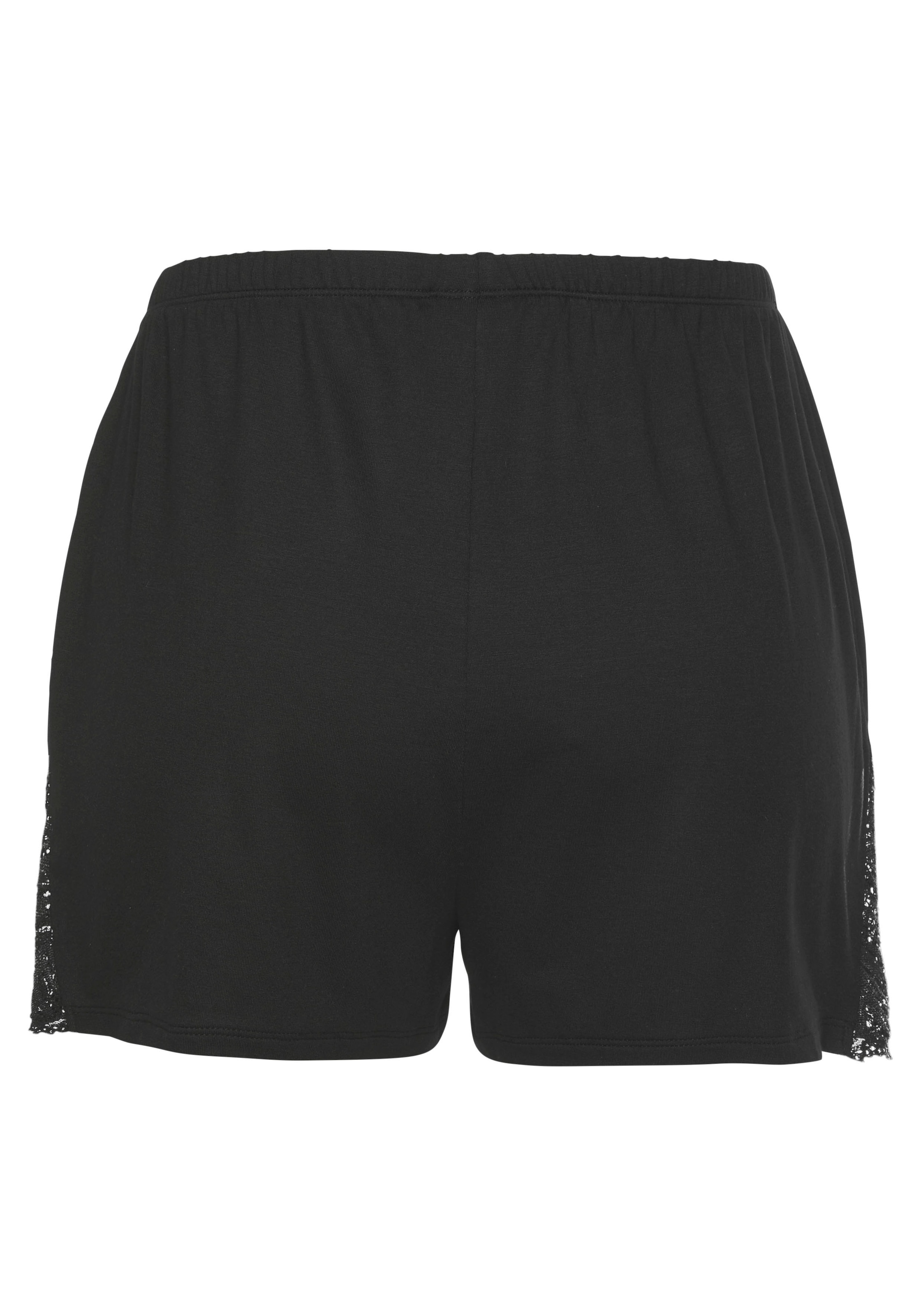 LASCANA Schlafshorts, mit edlen Spitzendetails