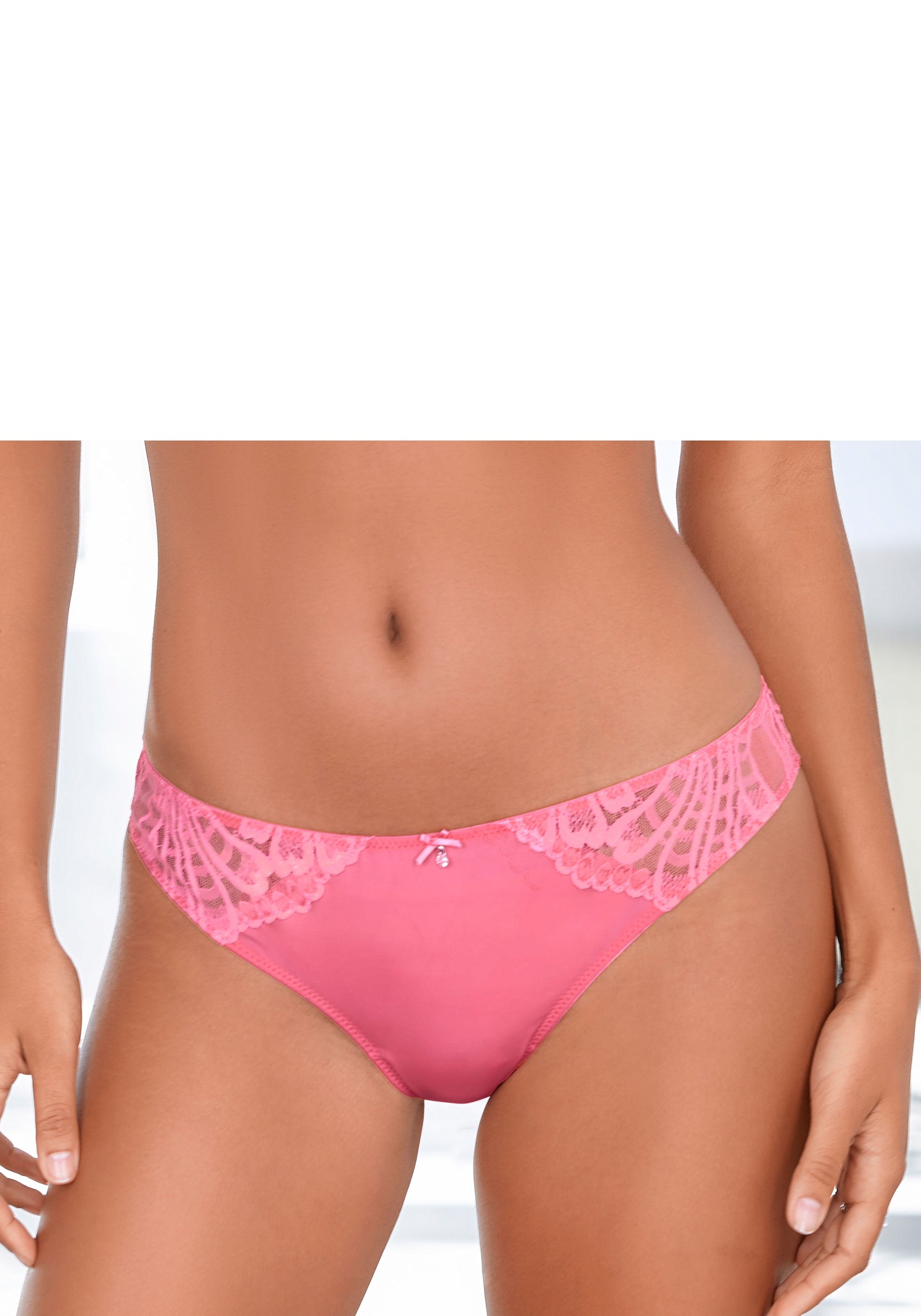 LASCANA Tanga »Flora« hinten aus leicht transparenter Spitze