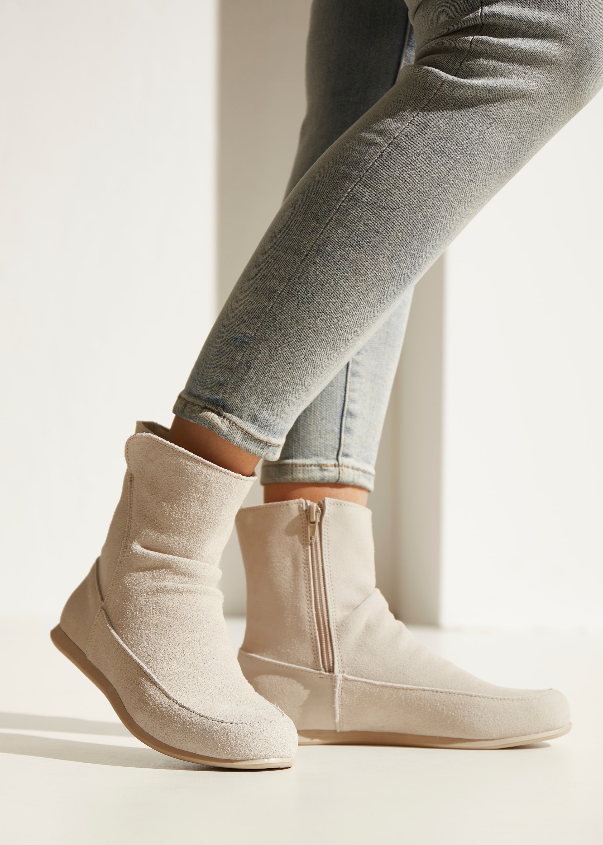 Vivance Stiefelette »Stiefel, Boots«, aus hochwertigem Leder mit Reißverschluss