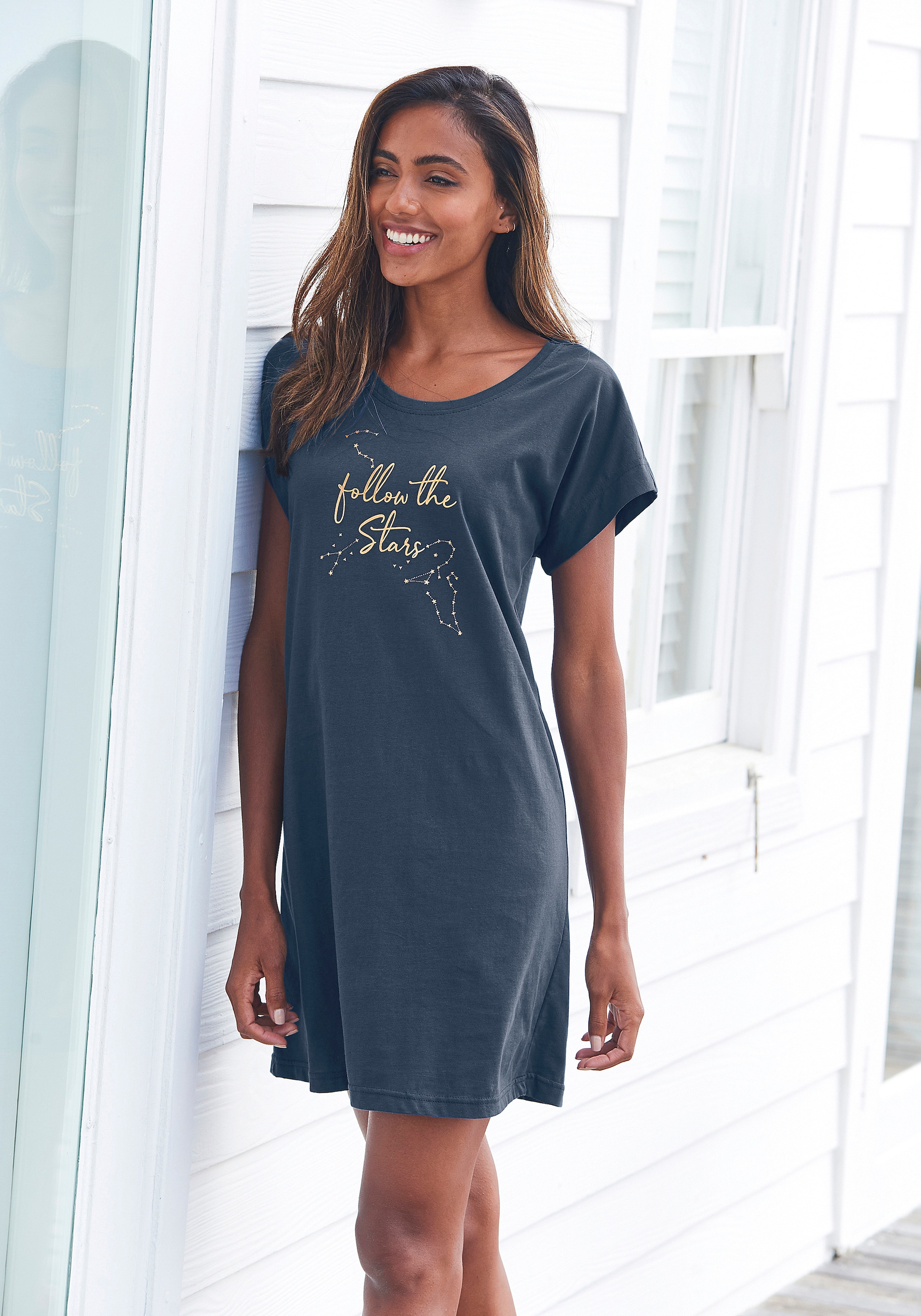 Vivance Dreams Sleepshirt, mit Galaxy-Muster