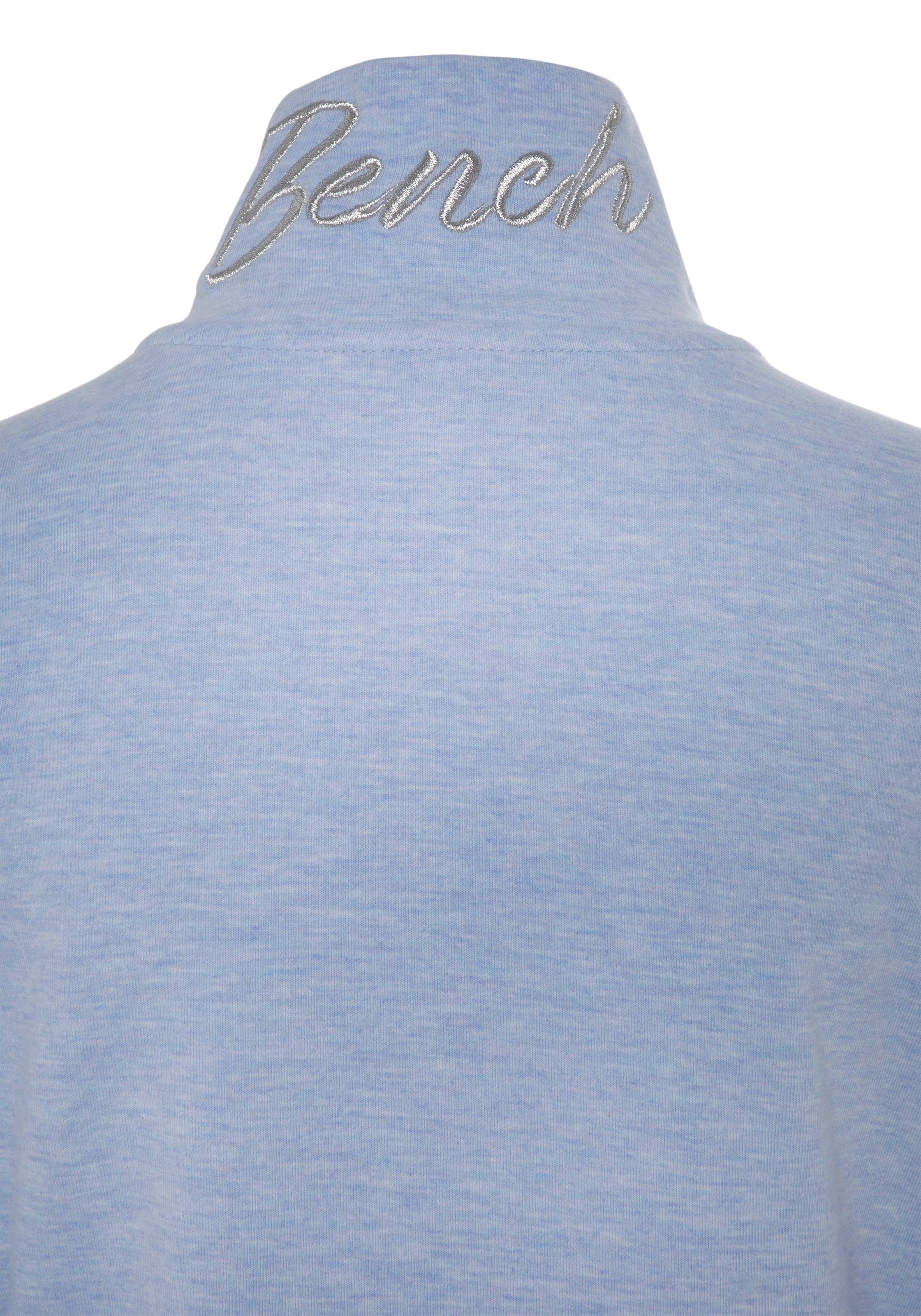 Bench. Loungewear Sweatjacke, mit glänzender Logostickerei am Stehkragen, Loungewear