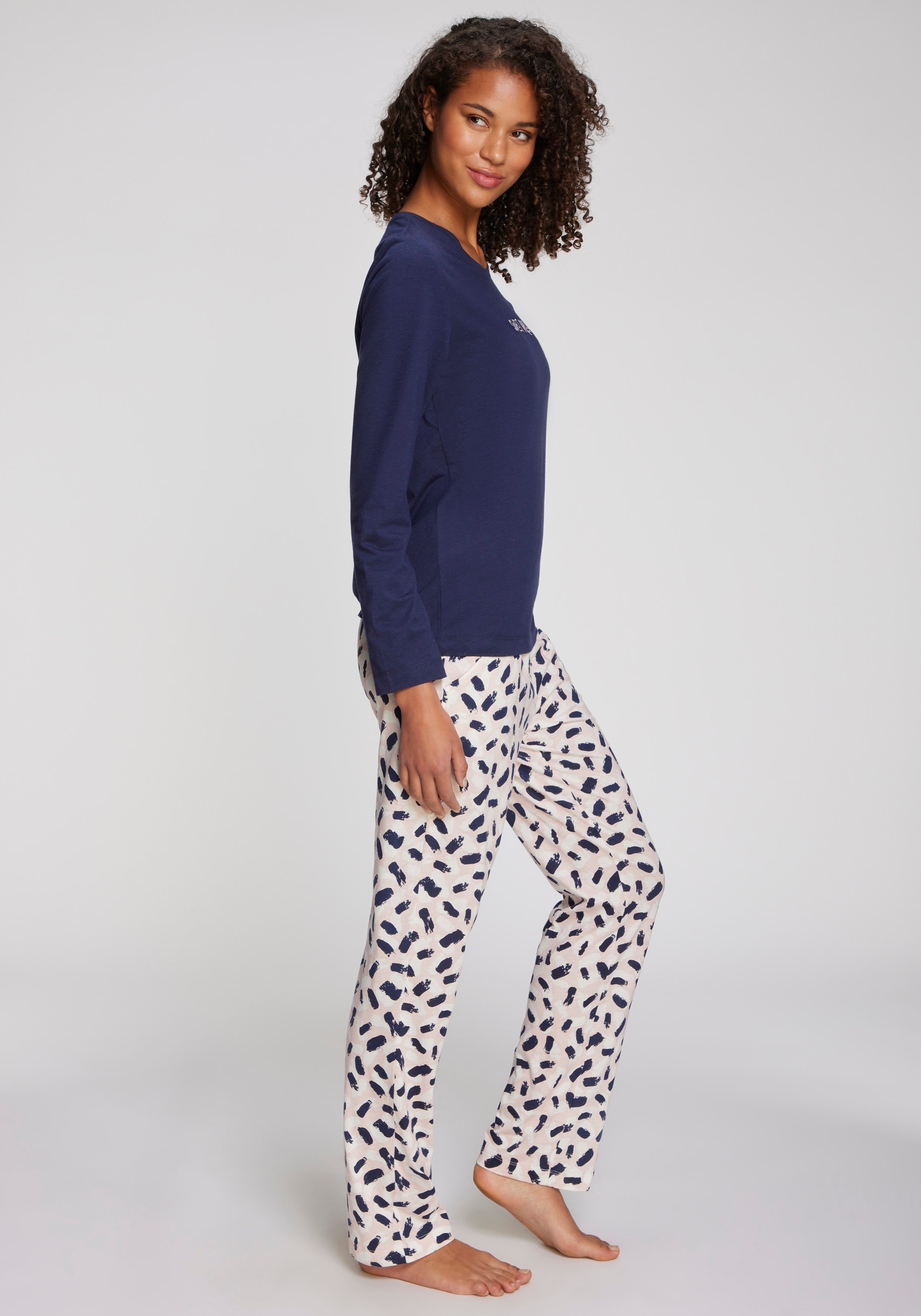 s.Oliver Longsleeve Mit kleinem Frontprint