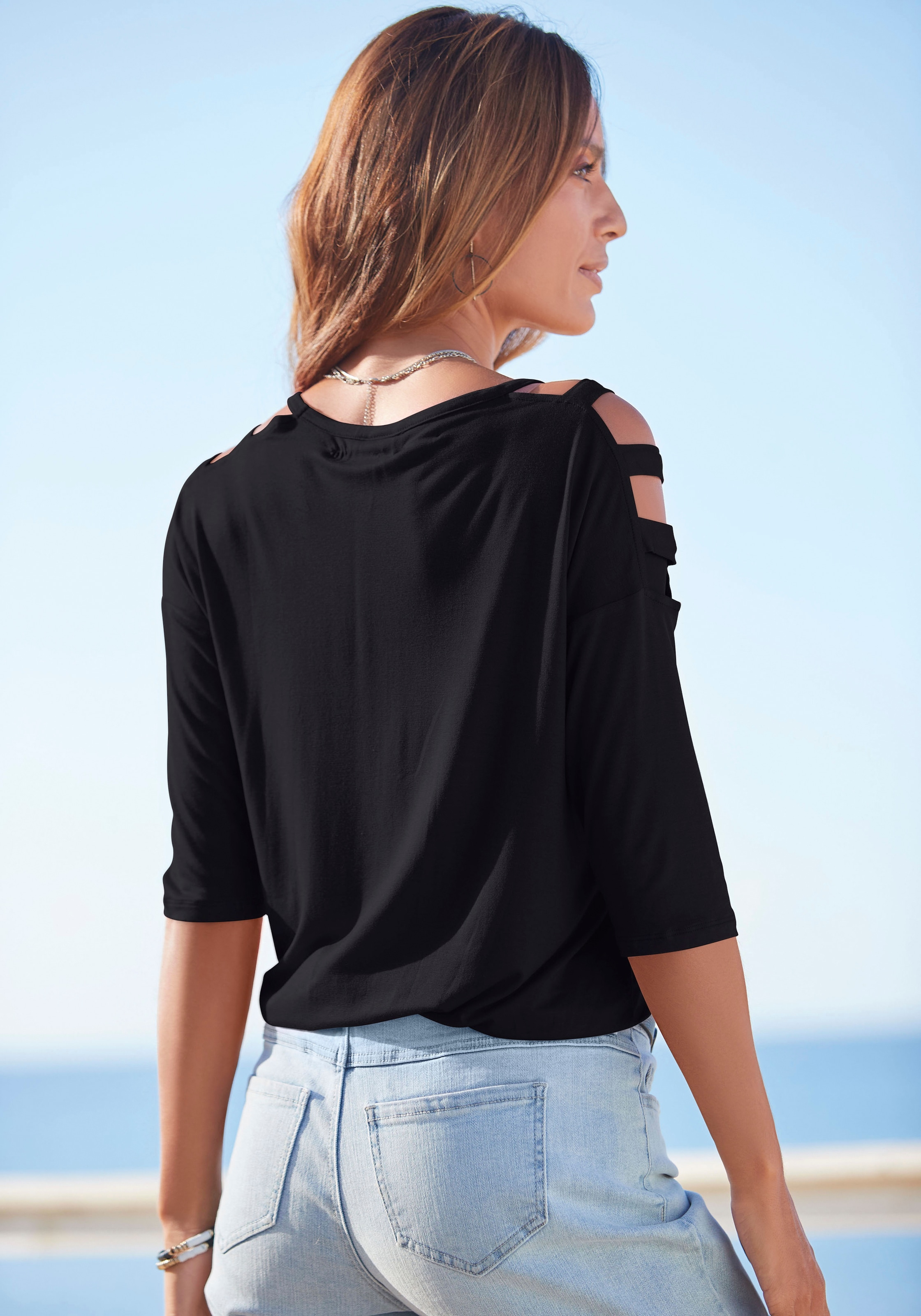 LASCANA 3/4-Arm-Shirt, mit Cut-outs, raffiniertes Longsleeve, schulterfrei