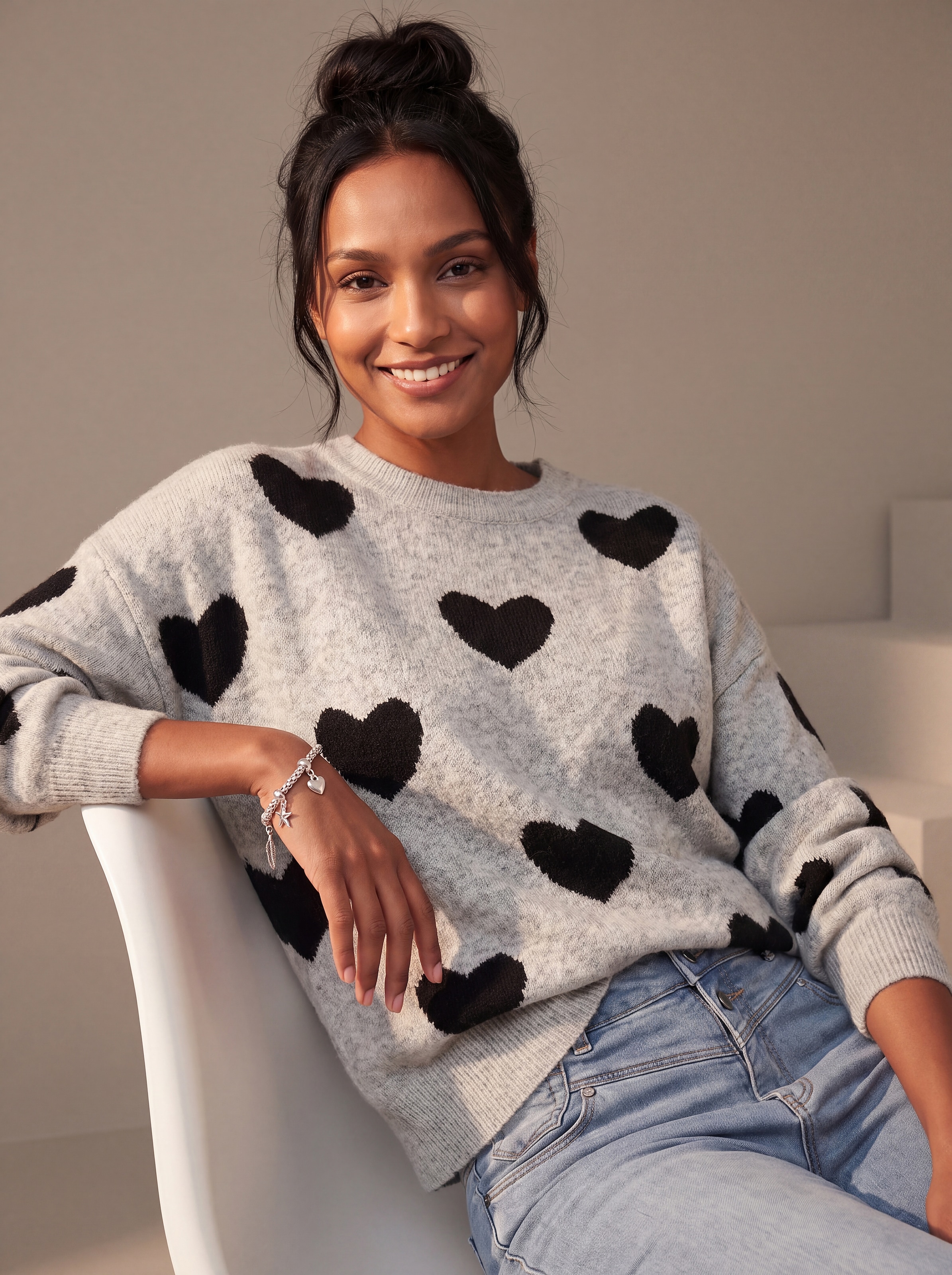 LASCANA Rundhalspullover »mit Herzmuster« Kuscheliger Strickpullover mit Herzen, Jacquardpullover mit Herzmuster