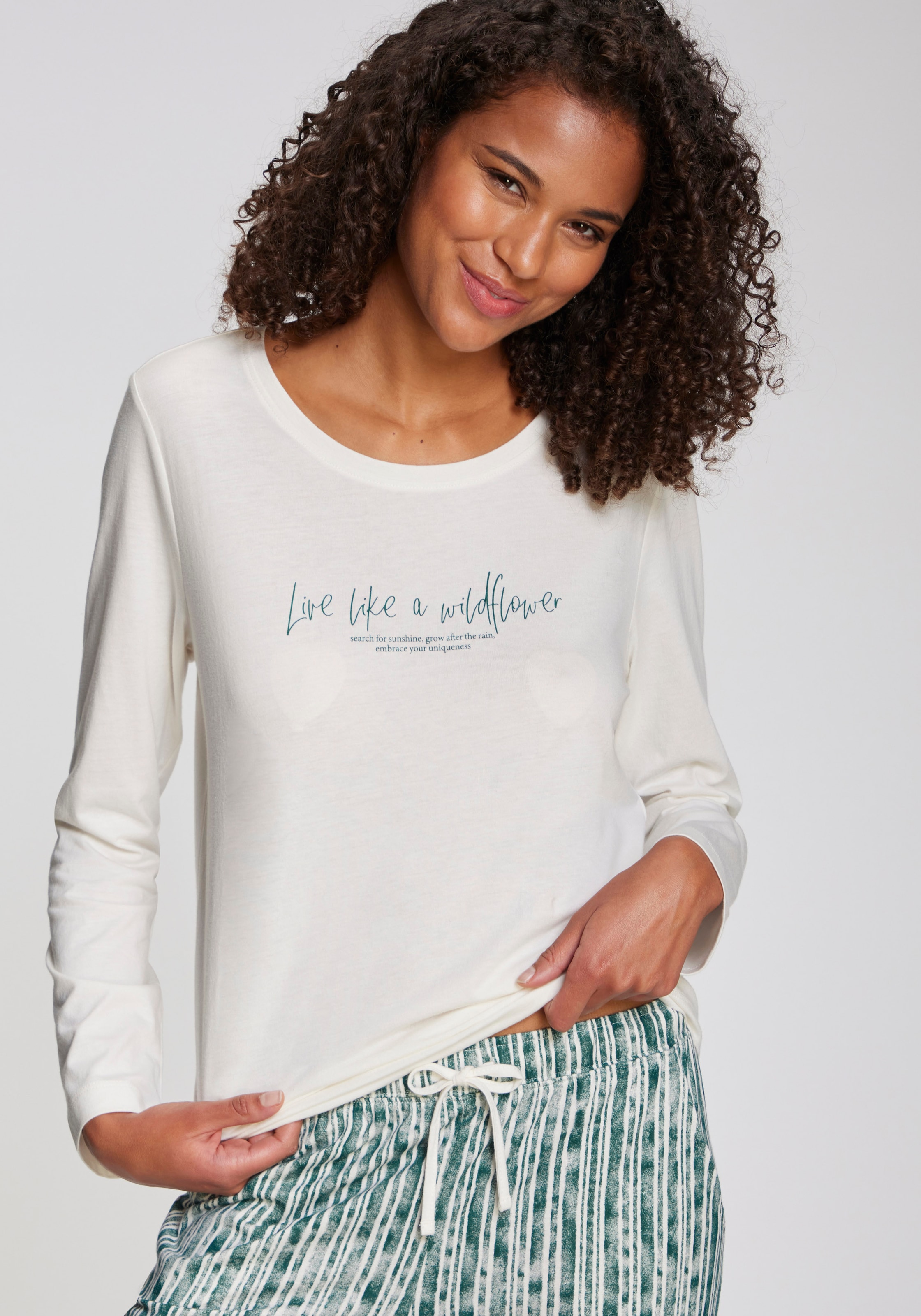 Vivance Dreams Pyjama 2 tlg. Mit schönem Muster