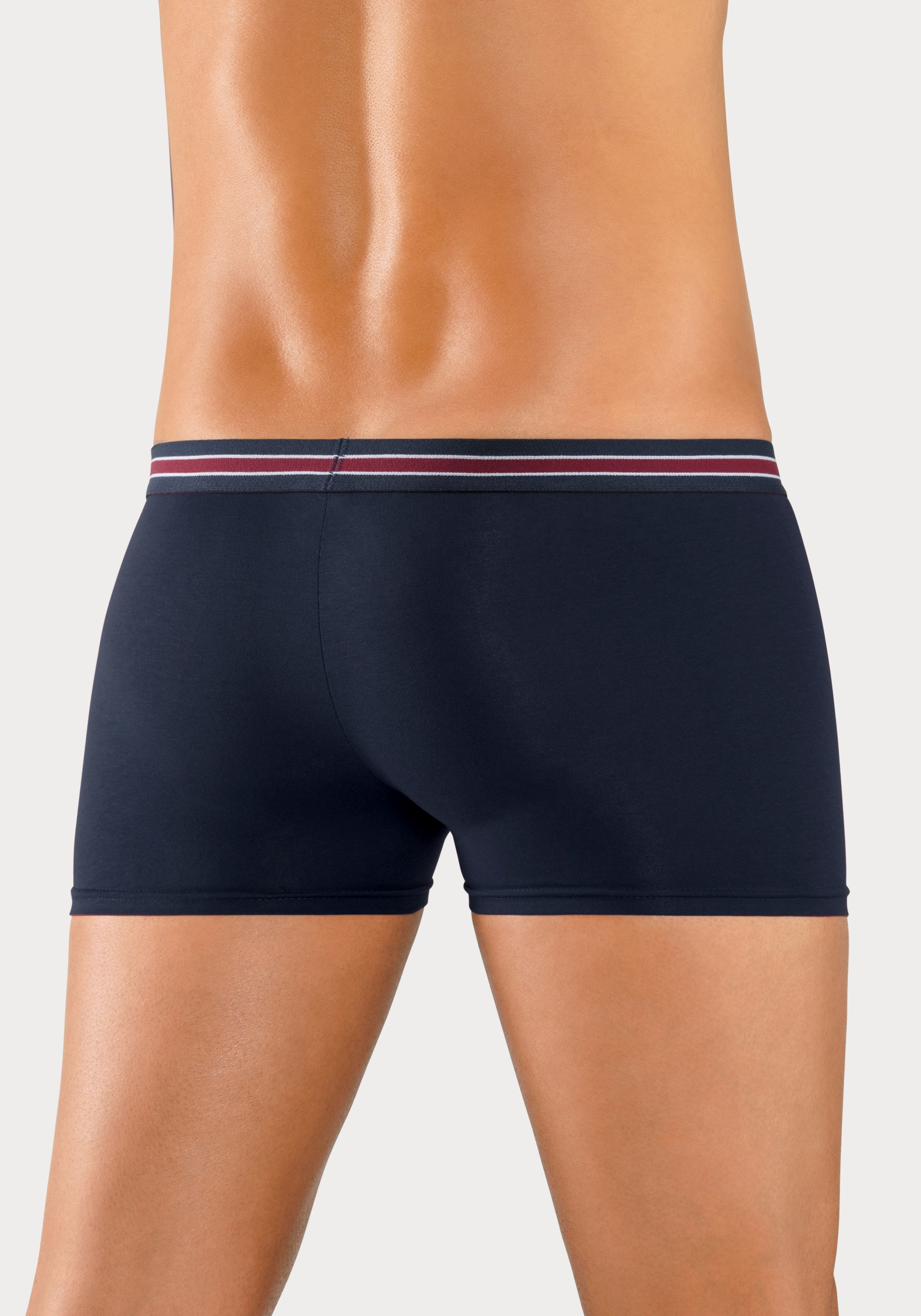 Bench. Boxer »Boxershorts für Herren«, (Packung, 4 St.), Unterhosen mit seitlichem Logo Druck