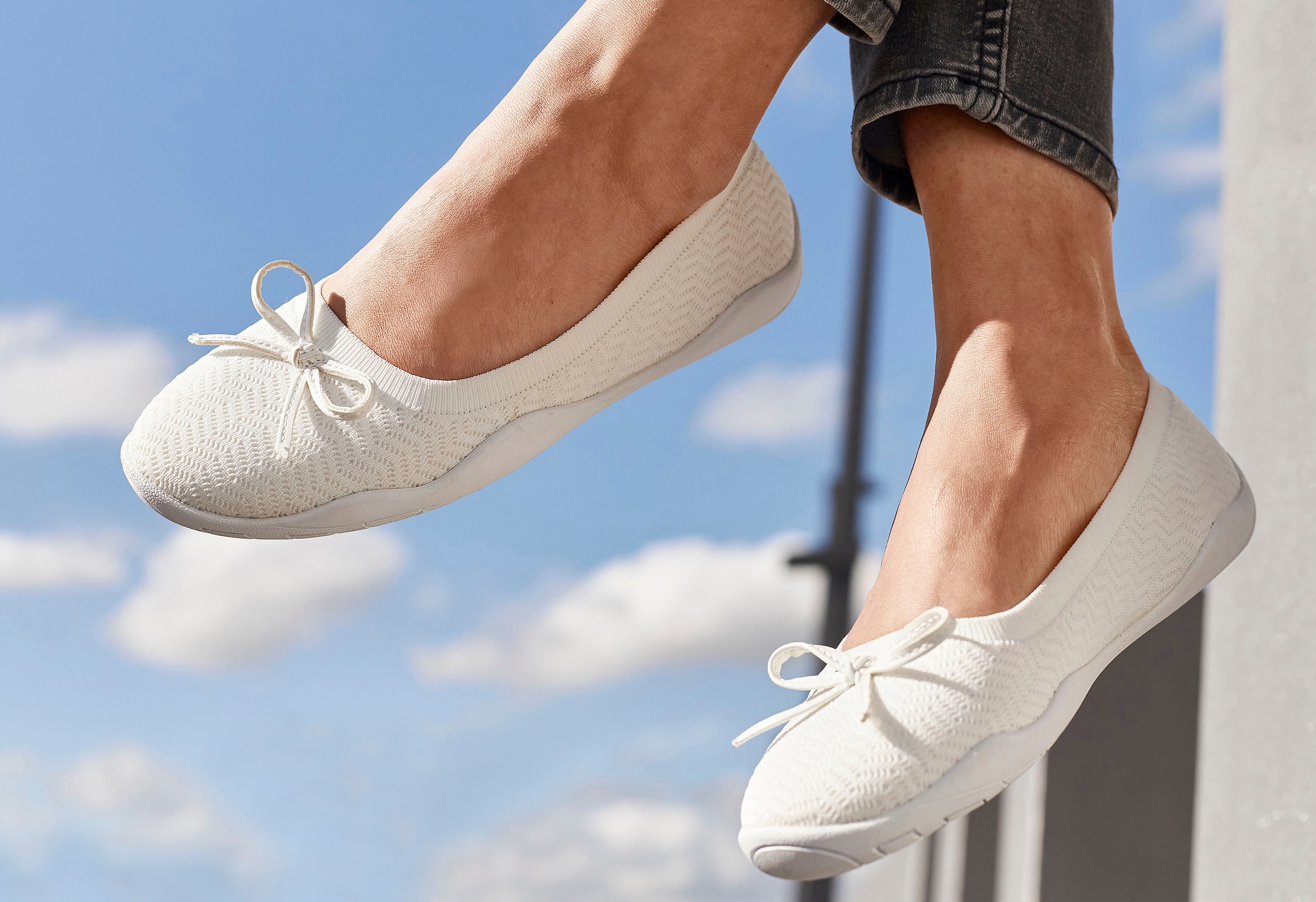 LASCANA Sneaker Ballerinas, Slipper, Halbschuh, ultraleicht zum Reinschlüpfen VEGAN