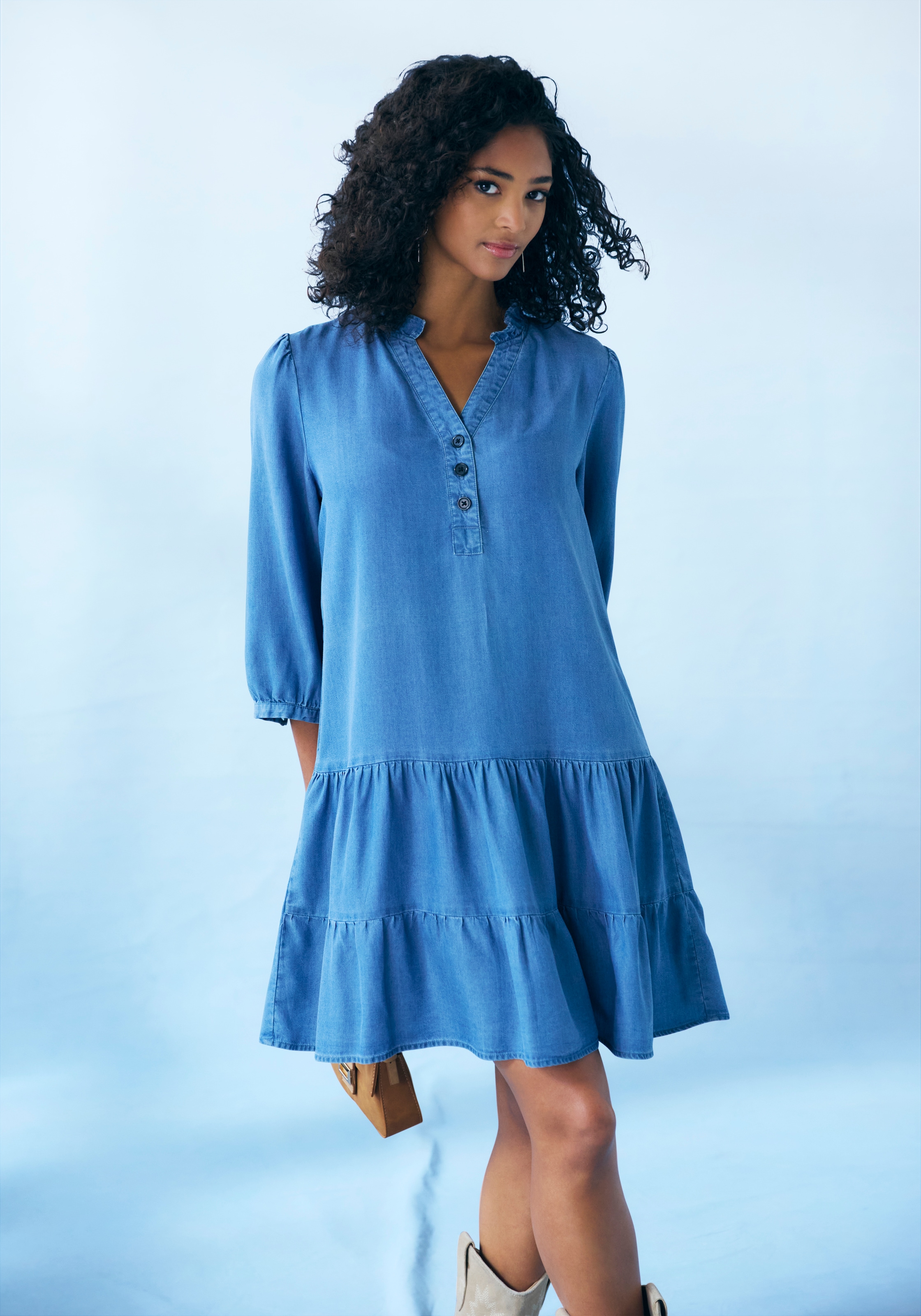 LASCANA Jeanskleid, mit Rüsche am Kragen und Knopfleiste, Blusenkleid, Tunikakleid