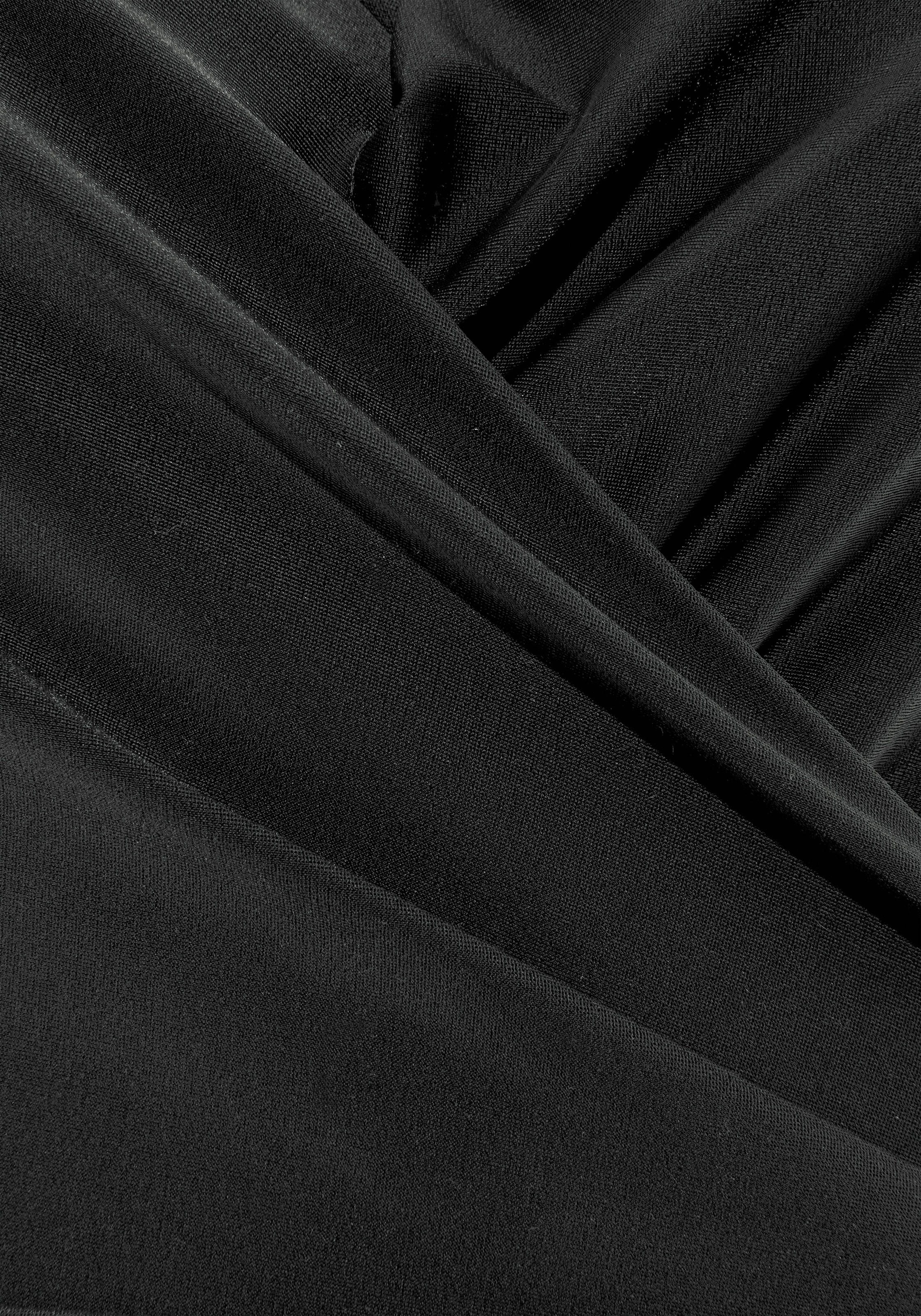 LASCANA Badeanzug, In Wickel-Optik mit Shaping-Effekt