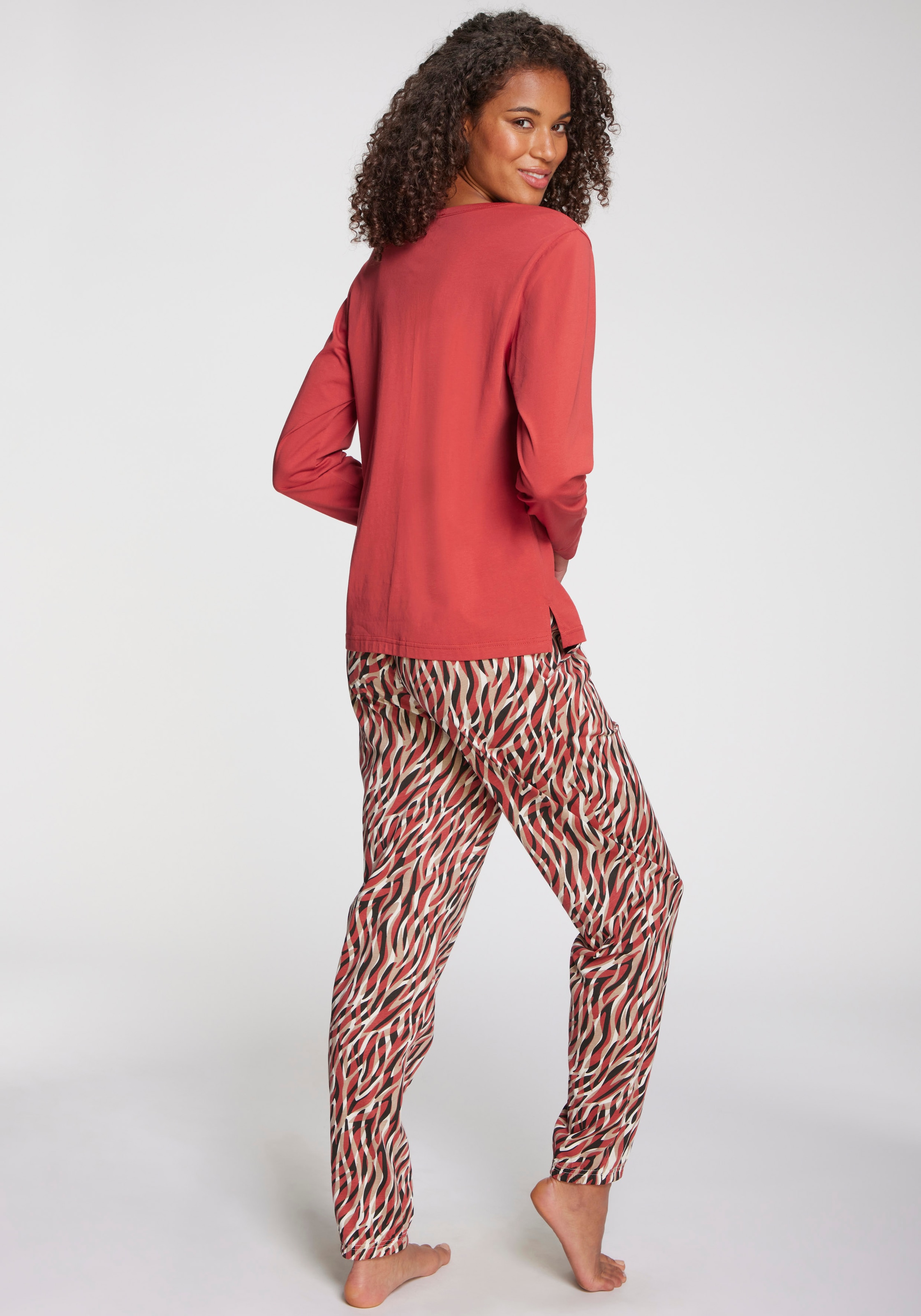 Vivance Dreams Pyjamaoberteil 1-teilig,  mit kleinem Herzprint