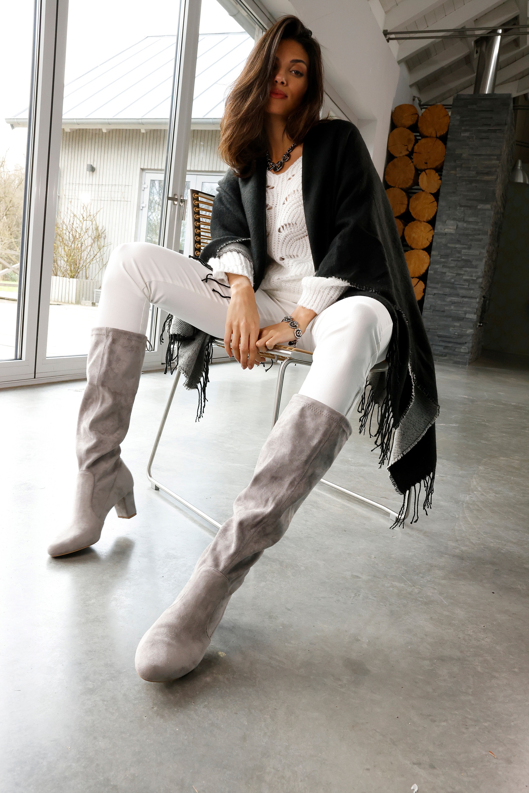 LASCANA Schlupfstiefel, Schlupfboots, Slouchy Boots, Slip-On, Stretch & Blockabsatz
