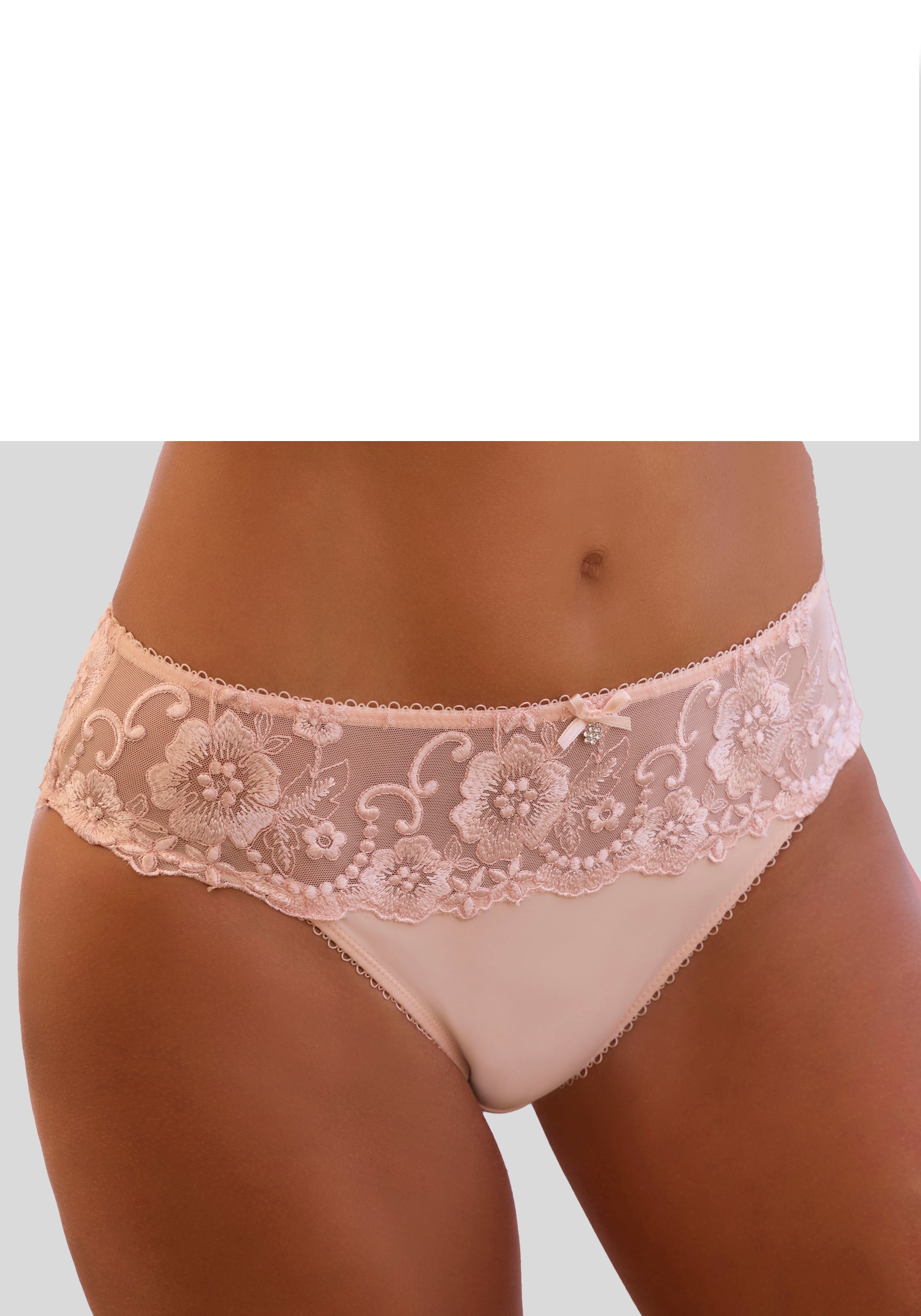 LASCANA Bikinislip »Wanda«, mit Stickerei Spitze in floraler Optik