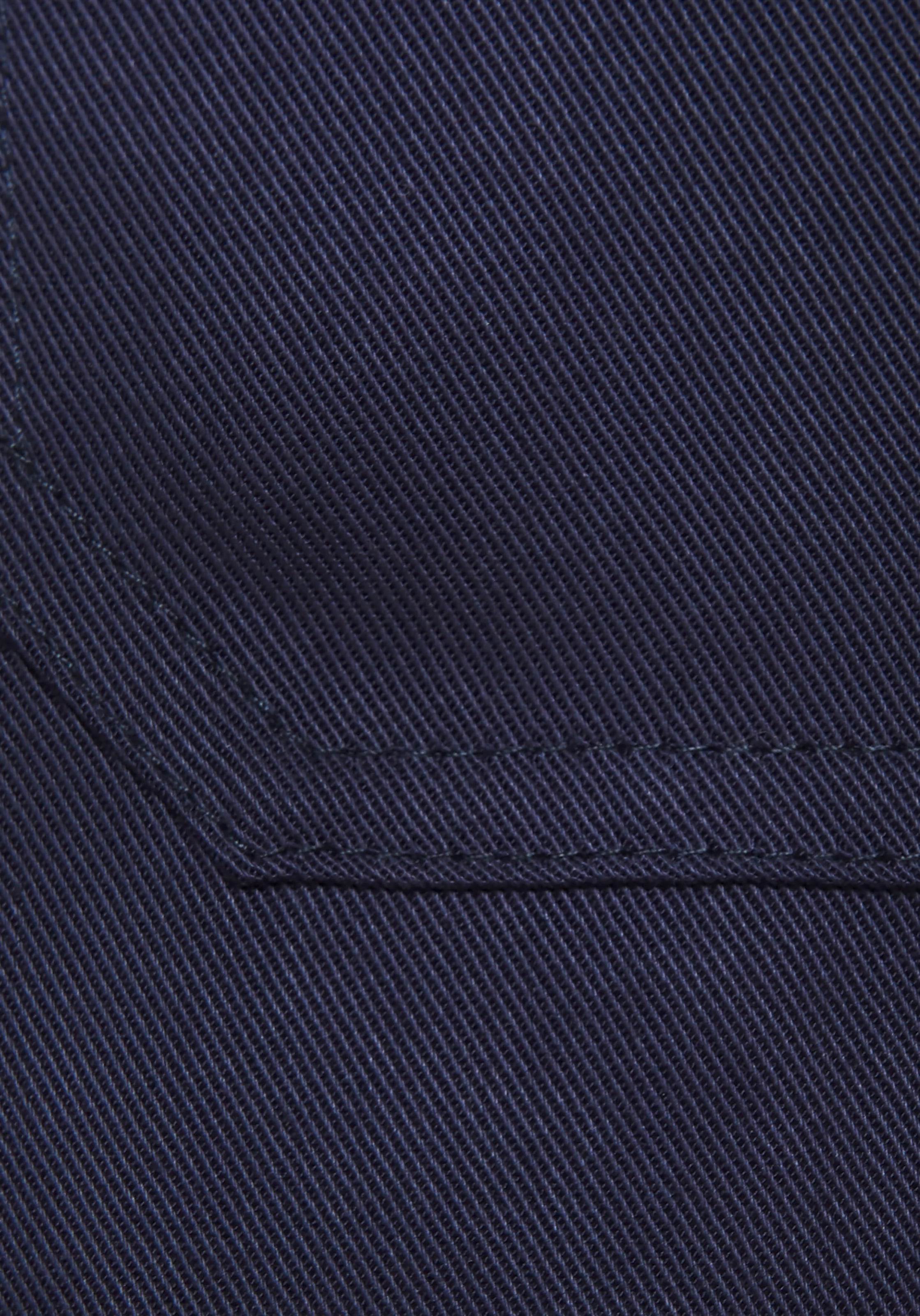 LASCANA Shorts, mit aufgesetzten Taschen und Gummizug, kurze Hose aus Lyocell