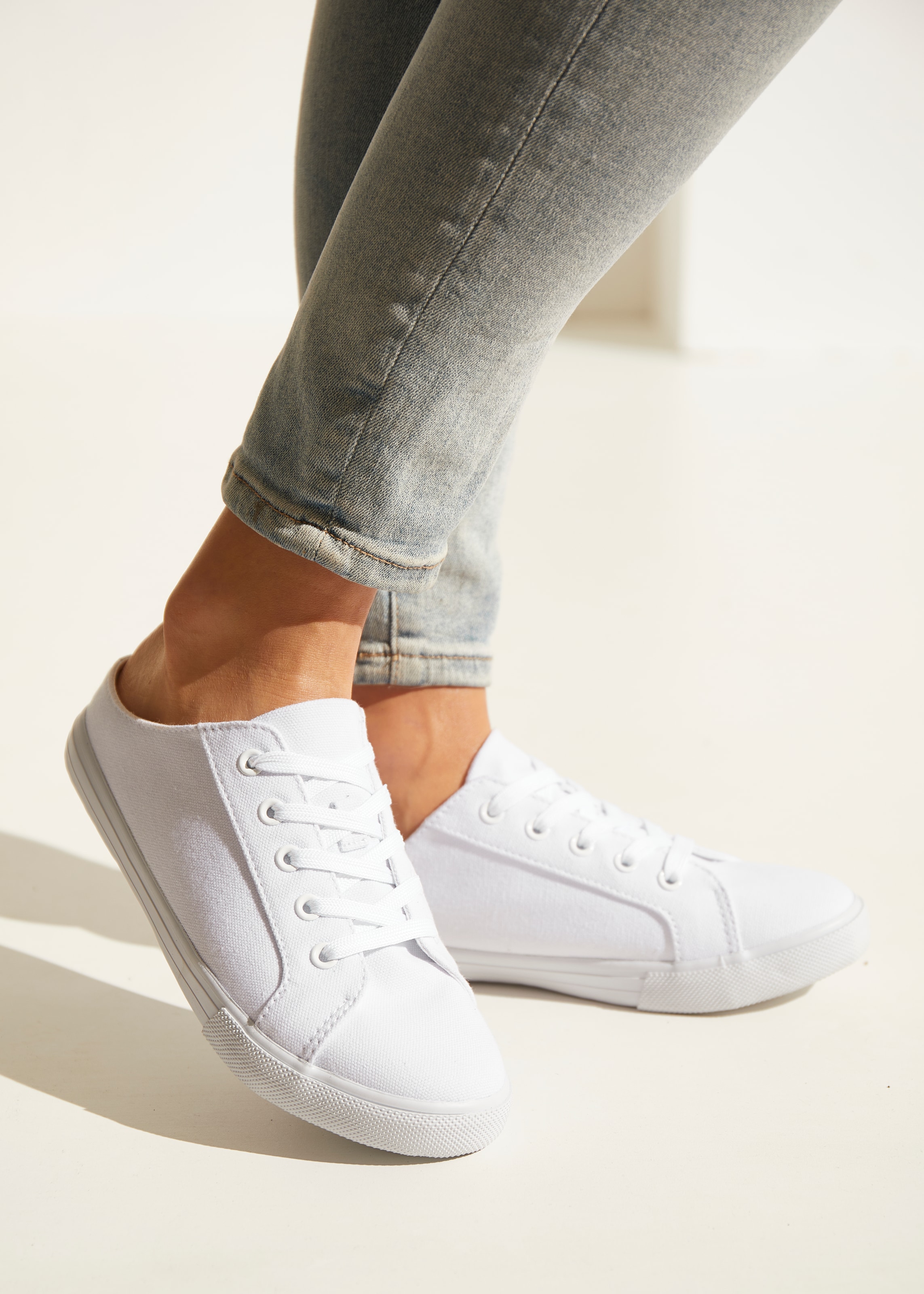 Vivance Sabot »Sneaker, Clog, Slip-On-Sneaker,«  zum Reinschlüpfen mit Schnürung VEGAN