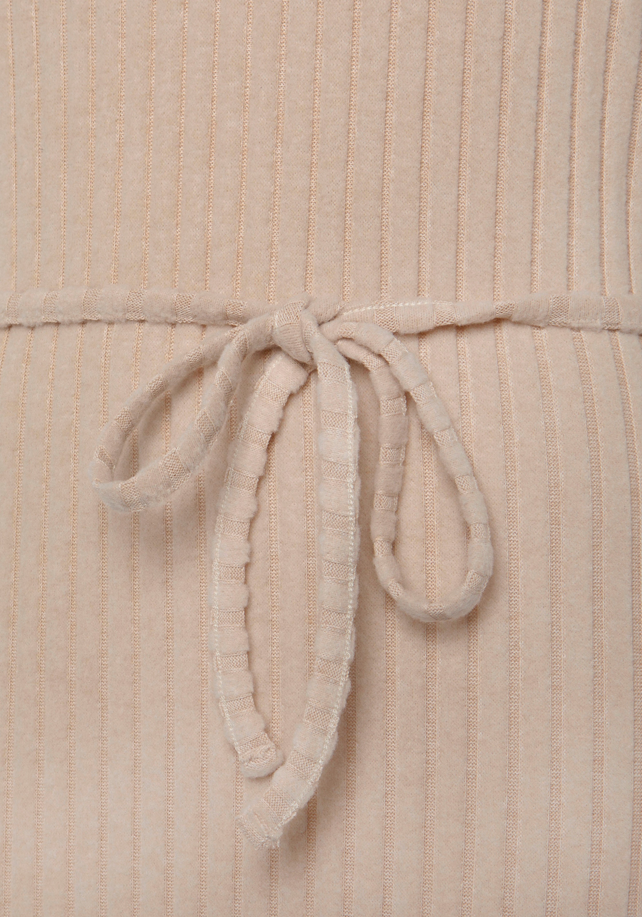 LASCANA Strickkleid, Lounge-/ Rippkleid mit weiten Ärmeln und Taillenband, Loungewear