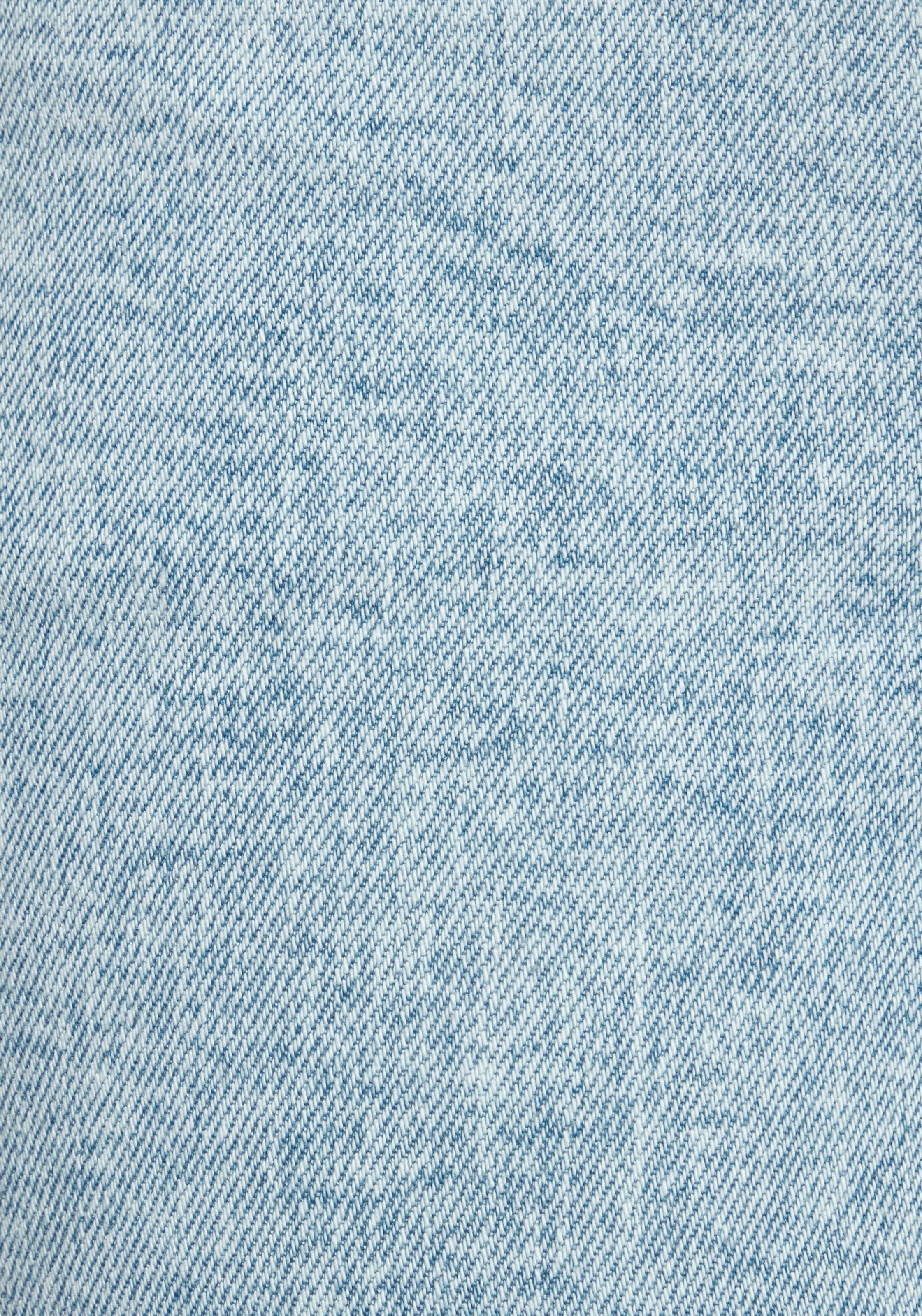 French Connection Bootcut-Jeans »mit Used-Waschung und klassischem 5-Pocket-Design« ausgestellte Beinform, Flared-Jeans, Stretchjeans,elastisches Material